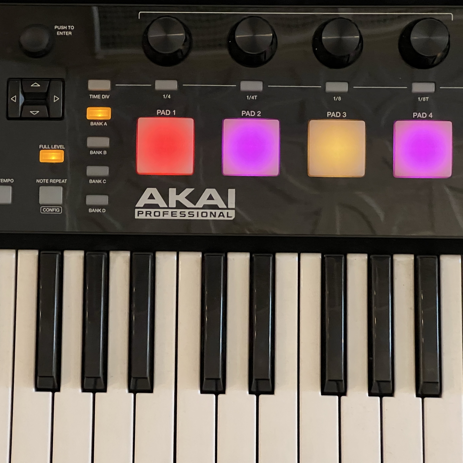 Akai Professional Advance 49 Keyboard Controller - Used