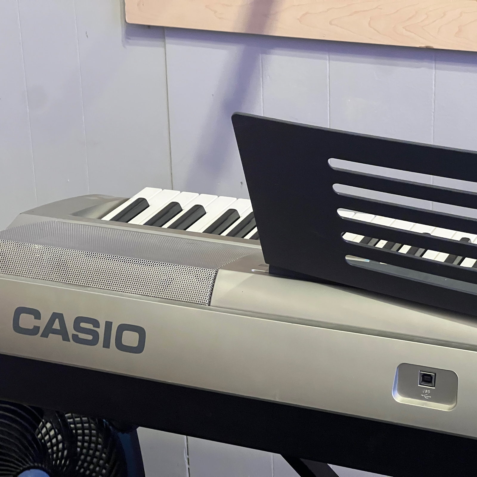 Casio WK-200 76-Key Electronic Keyboard, Used - 2025052201