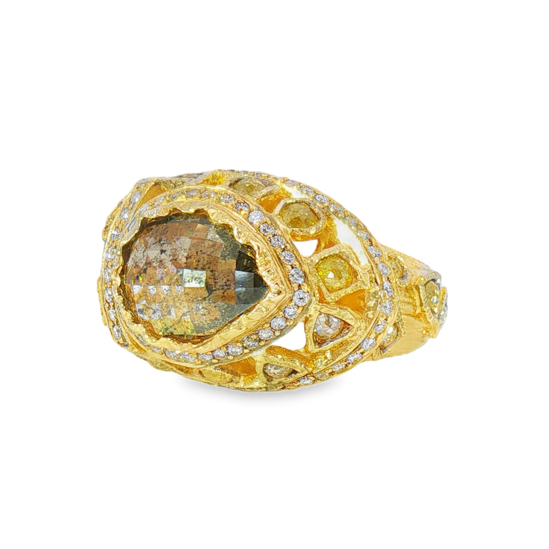 18K YG SPDIA 4.00ct Pear SPDIA 0.30tcw DIA 0.42tcw Etched Dome