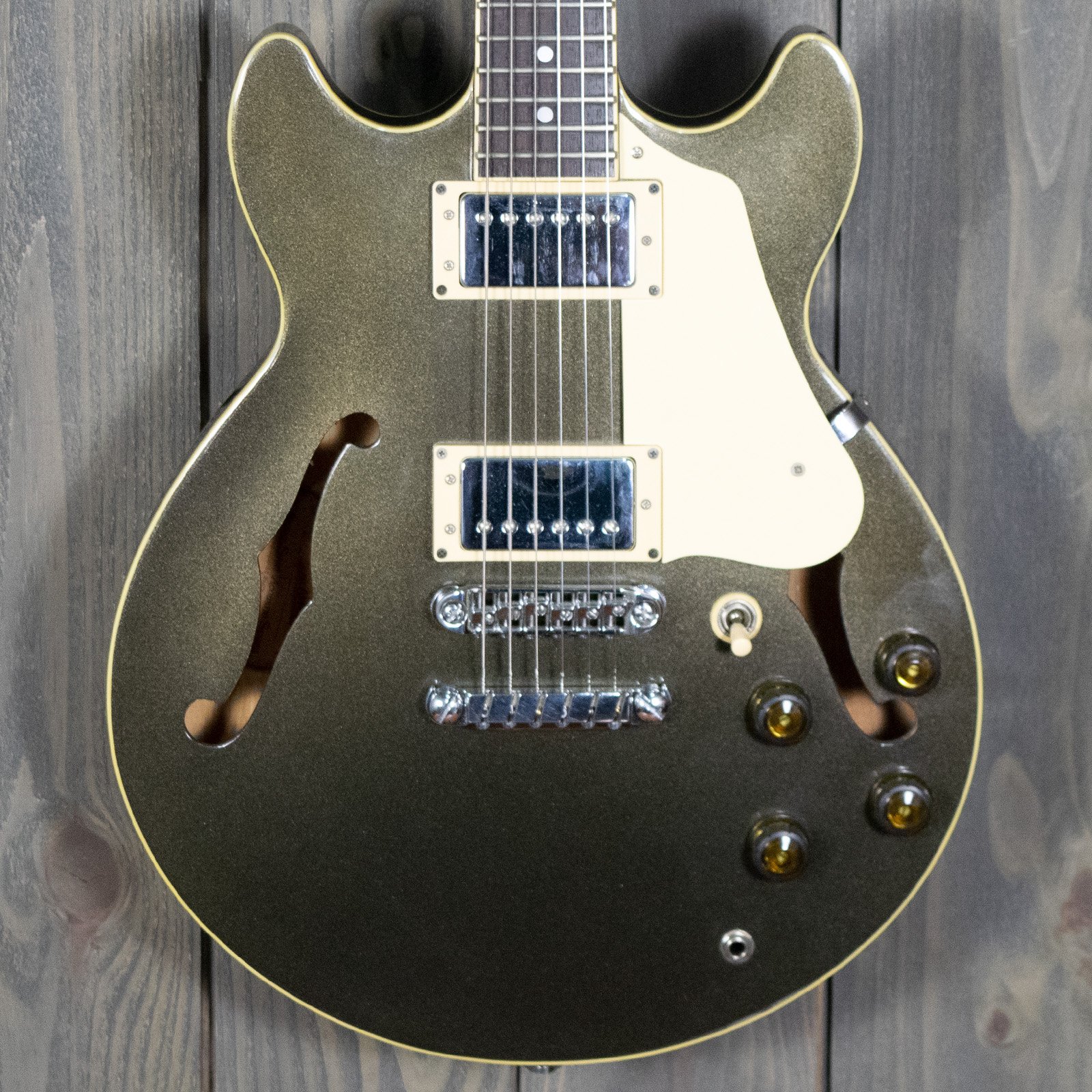 Ibanez AM100 w/ OHSC (Vintage 1983)