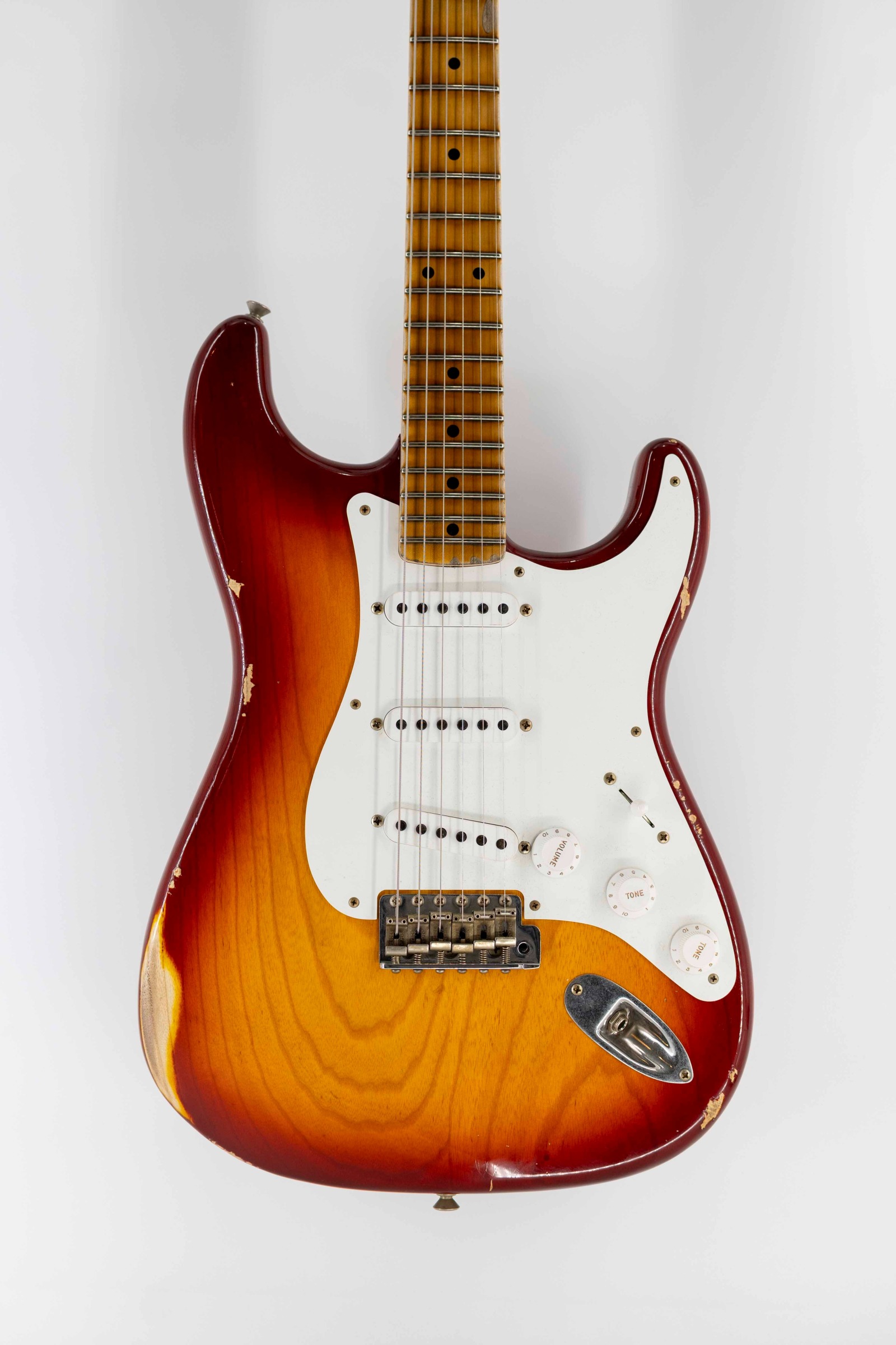 Fender Custom Shop Special Edition '58 Stratocaster Relic Aged Cherry Sunburst w/ Compound Radius
