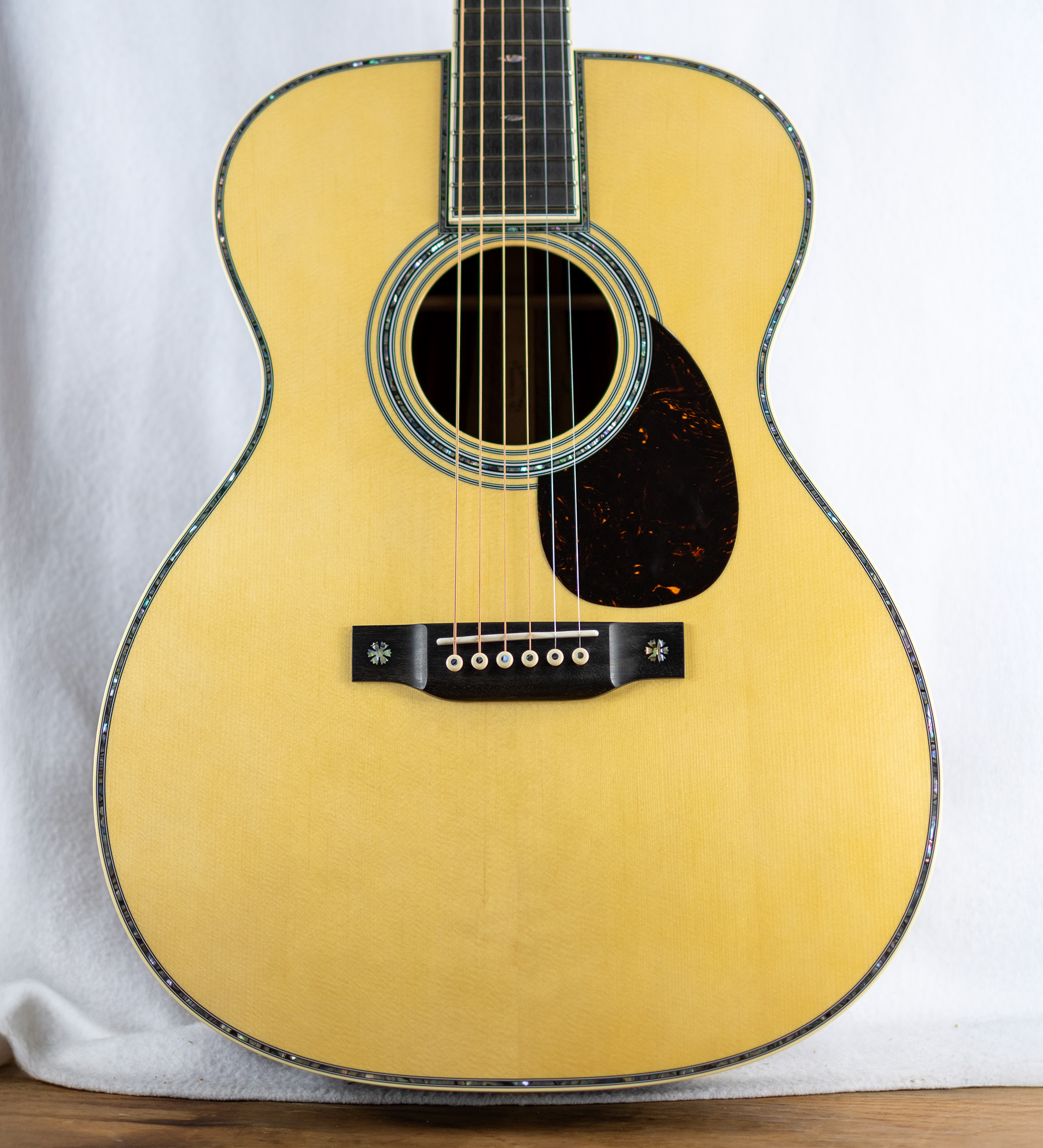 ギター Martin Custom OM Martin Custom Shop OM-41 Style Exceptional Figured Koa