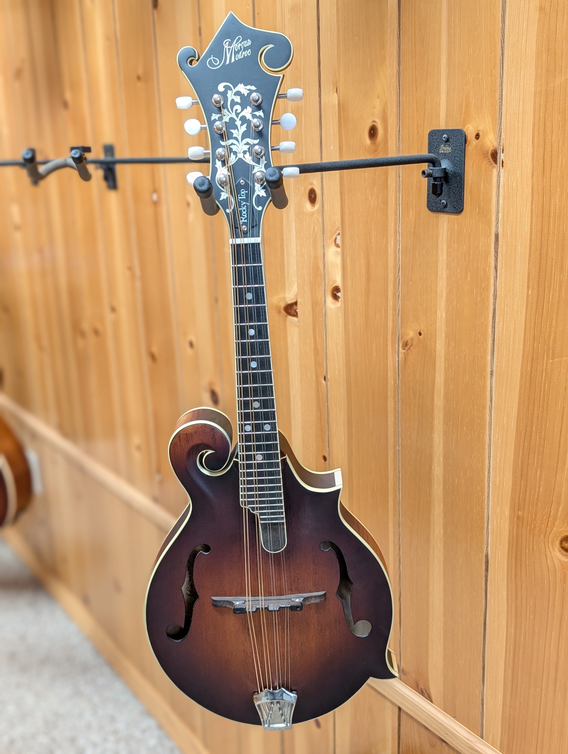 Morgan Monroe MMS-8W F-Style Mandolin