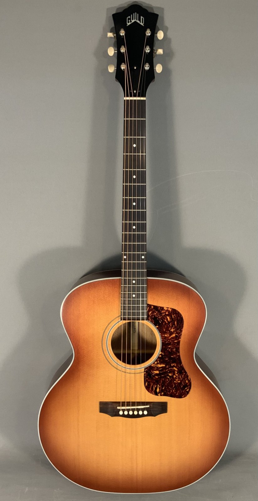 Guild F-40 Standard