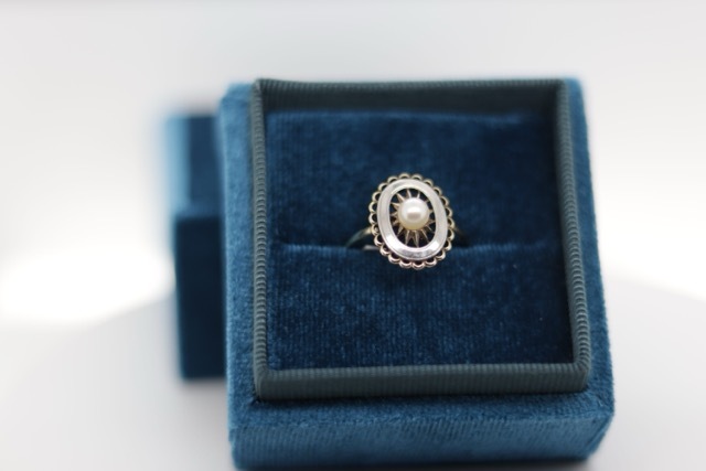 14k Two-tone Vintage Pearl on Open Filigree Ring