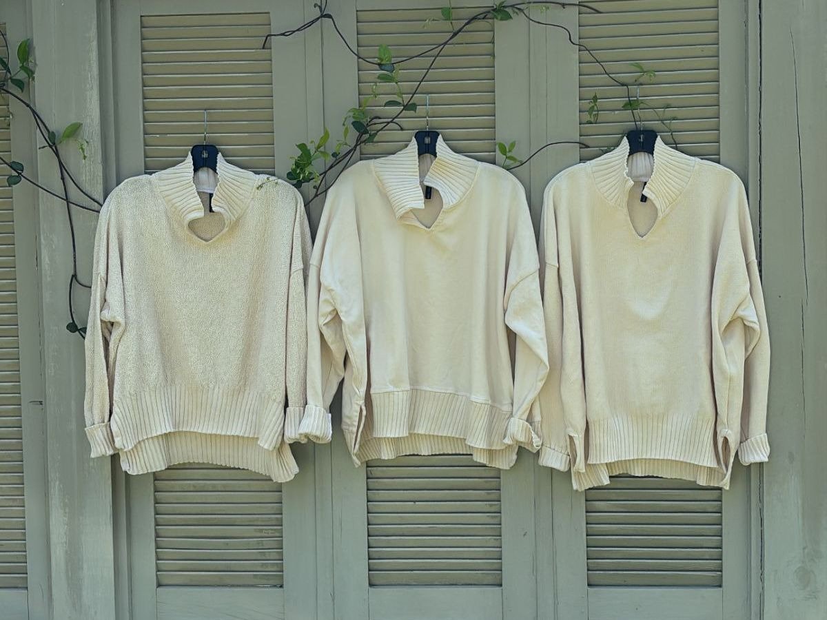 Split V Crop sweaters