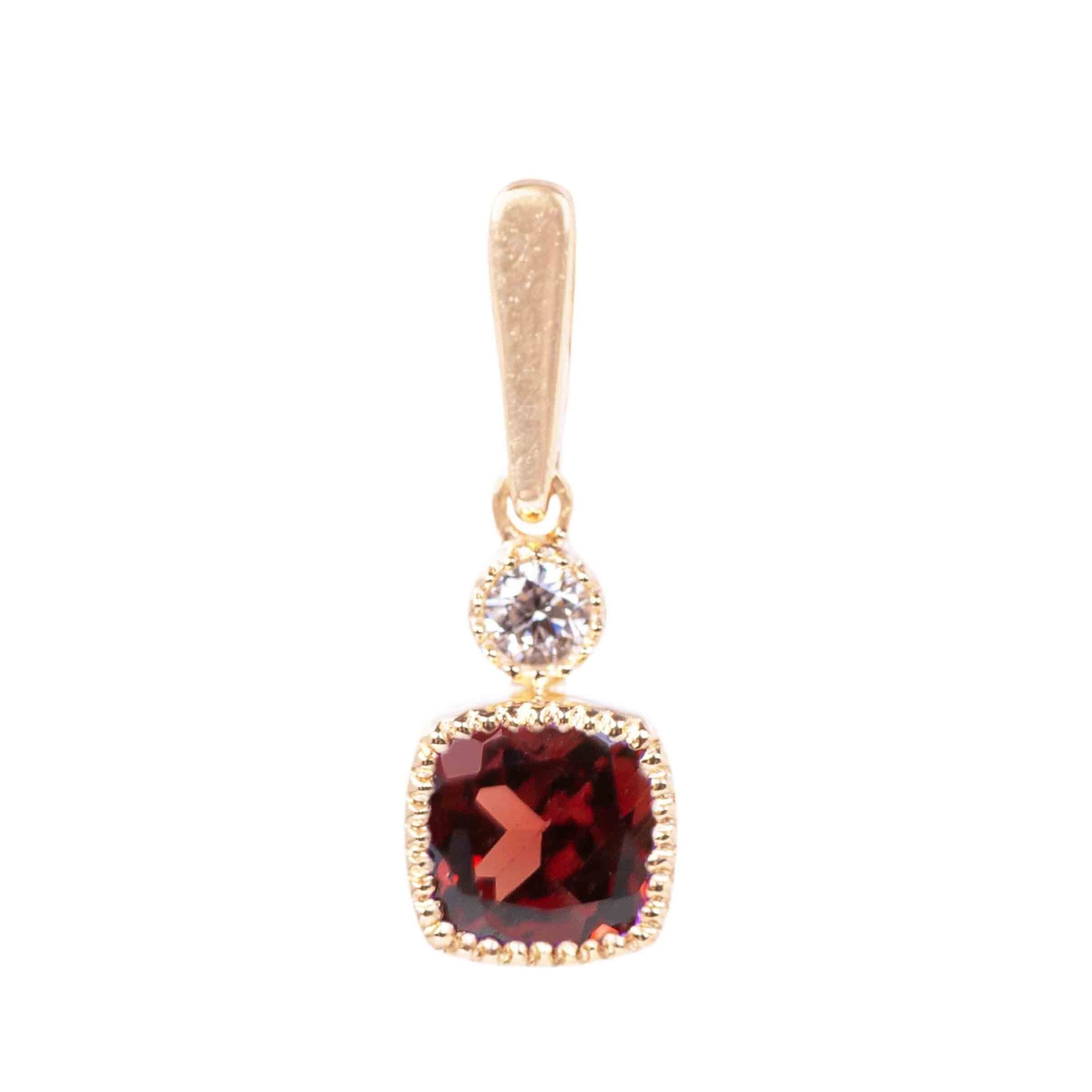 14K Yellow Gold Garnet 0.60ct and Diamond 0.05ct Pendant With 18 Chain