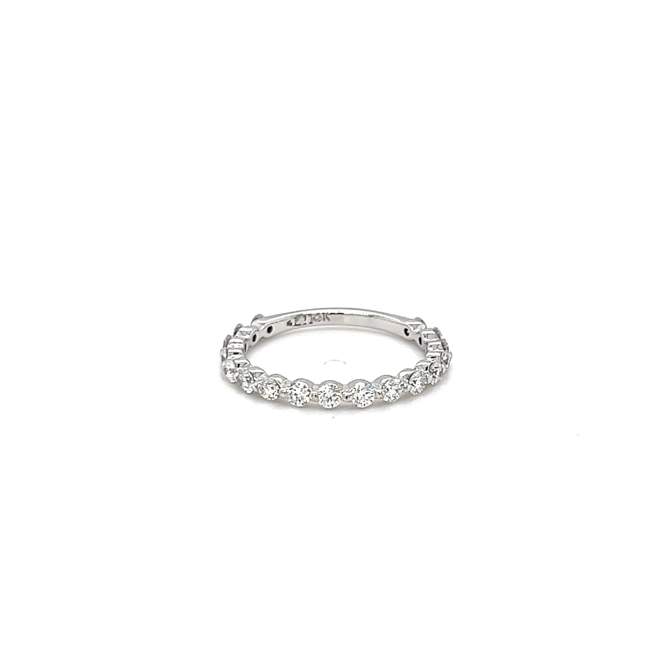 14k White Gold Single Share Claw Diamond Set Band D-0.68ct SI F-G