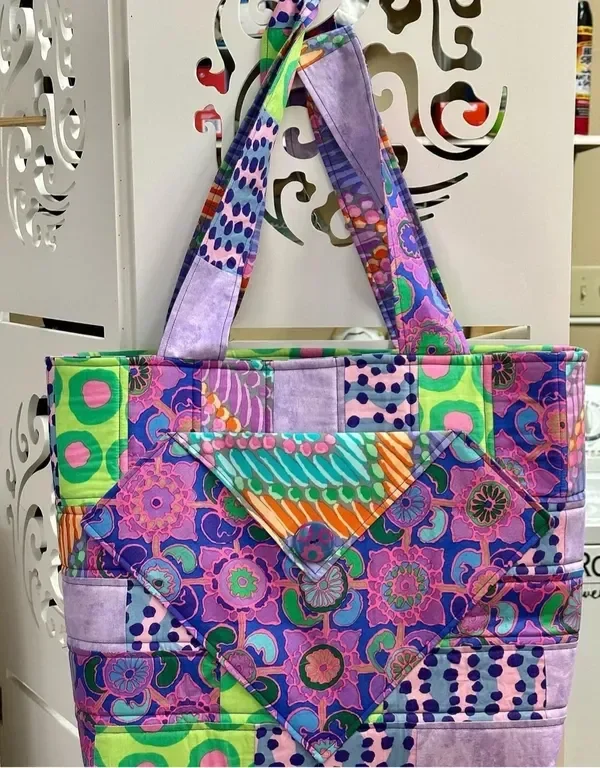 Tippy Tote