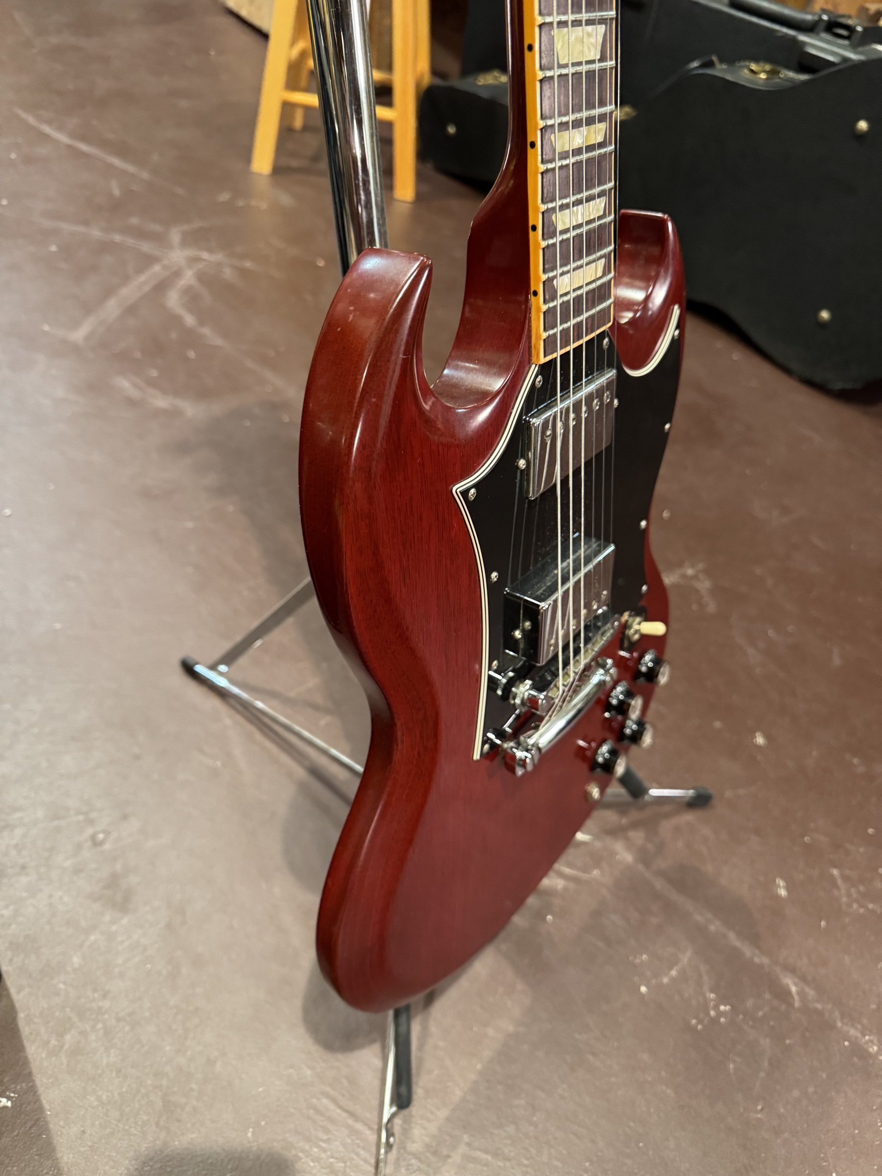 2005_Gibson_SG_Standard-