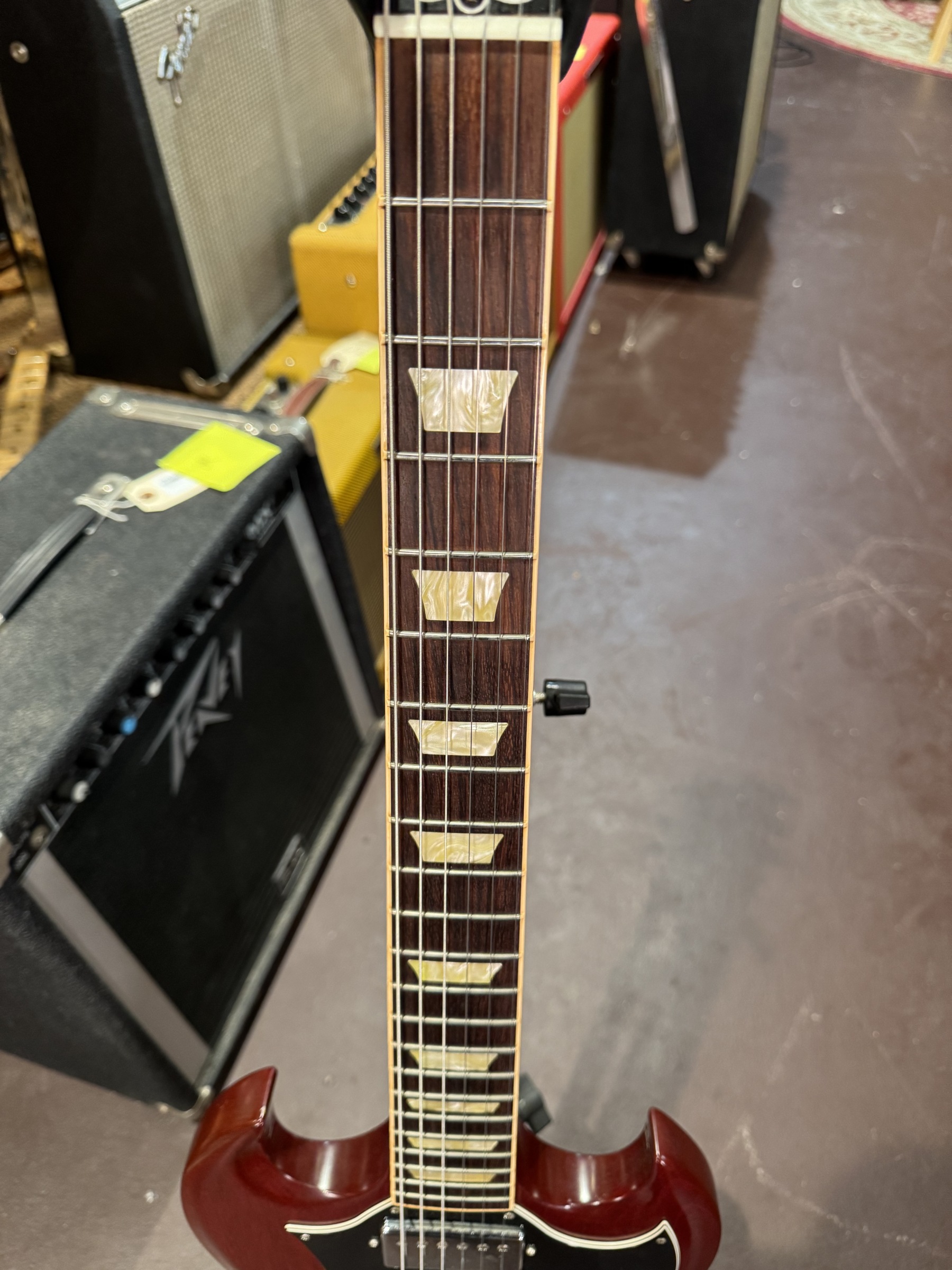 2005_Gibson_SG_Standard-