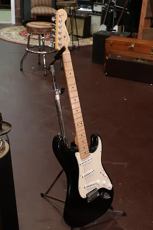 ギター Fender Stratocaster American Standard Fender American Standard Stratocaster Guitar Black 1989 with
