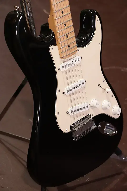 ギター Fender American Standard Stratocaster Fender American Standard Stratocaster - Deluxe Guitar