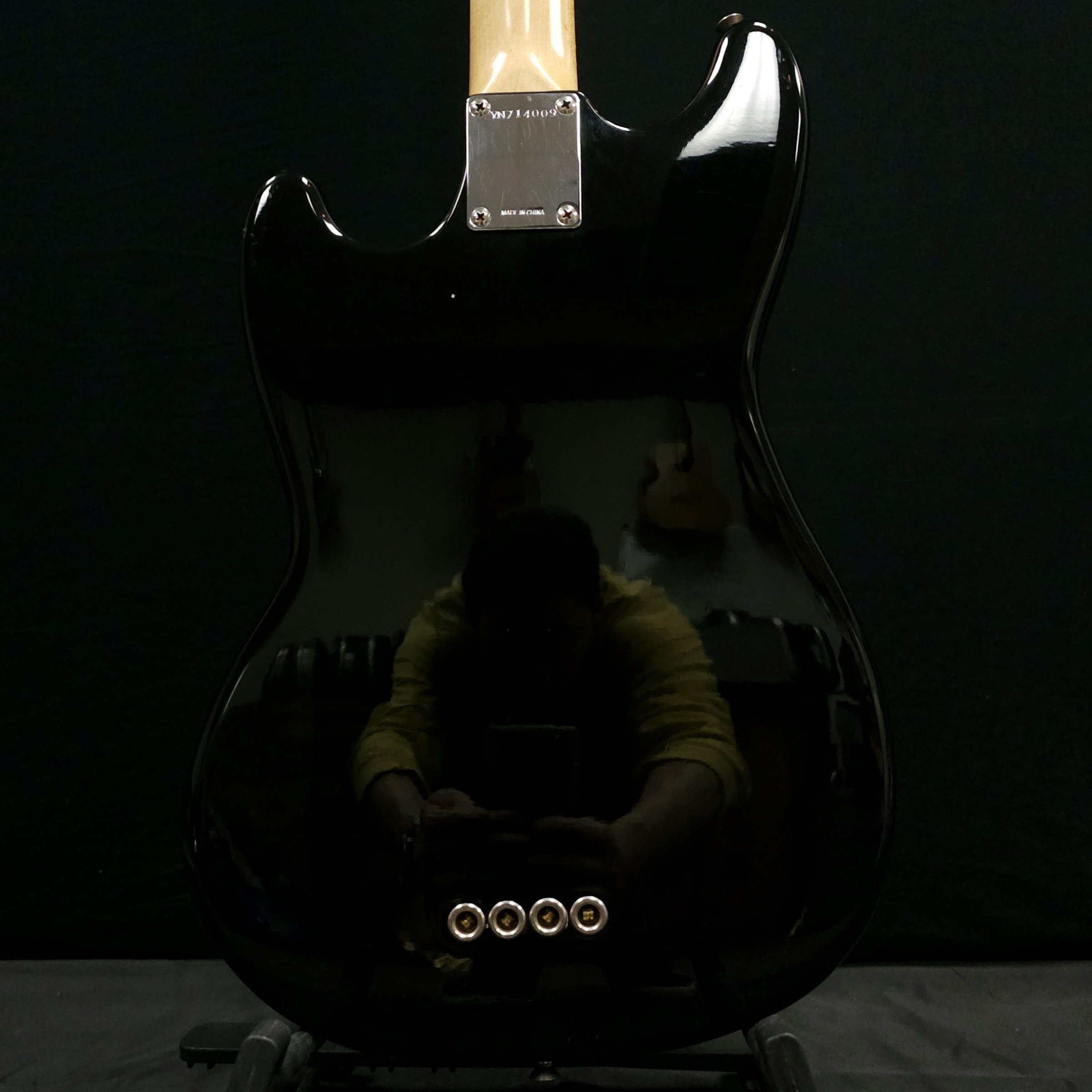 1997 Squier Vista Series Musicmaster Bass - Black - 714009