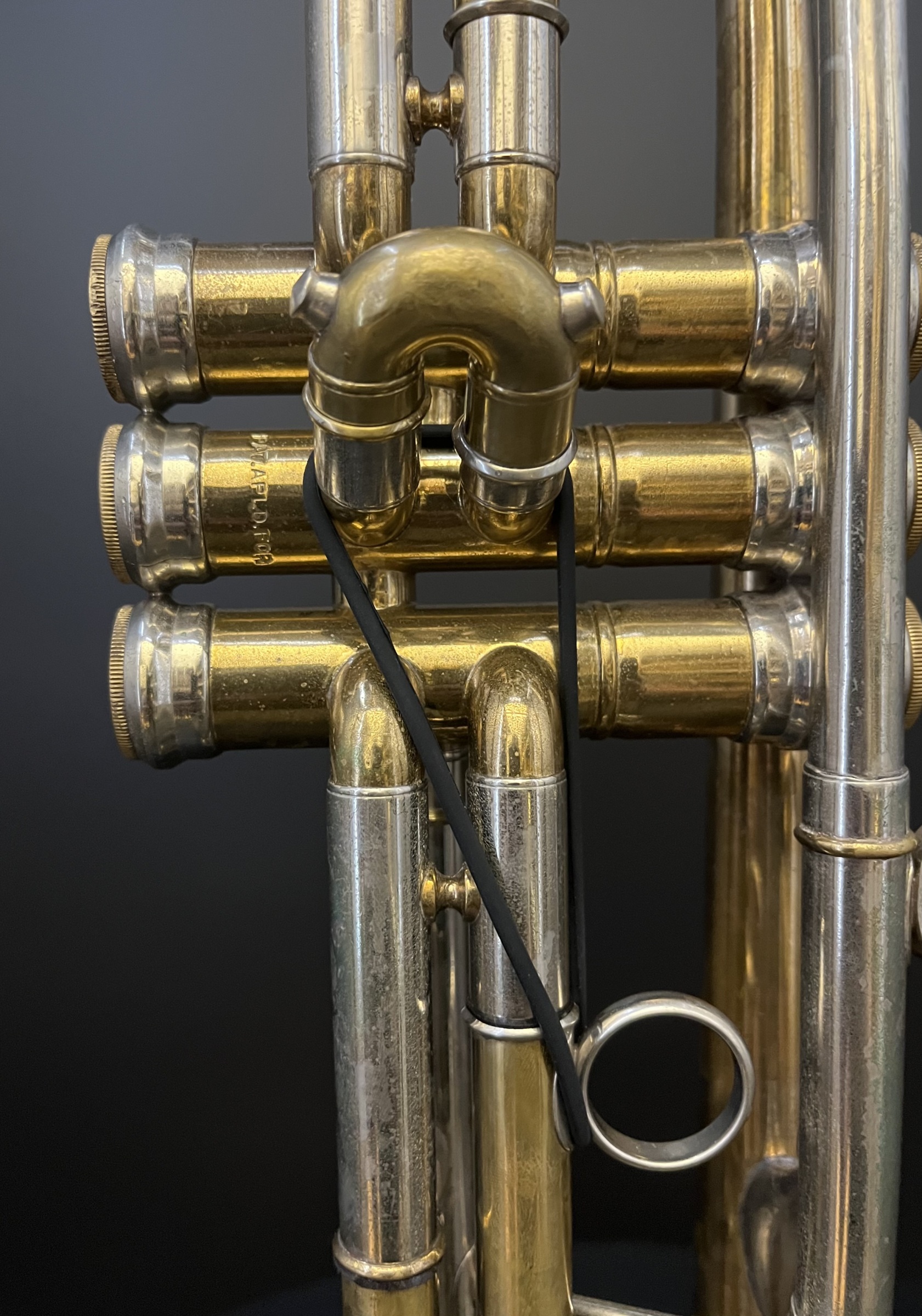 Buescher　Aristcrat trumpet Buescher_Aristocrat_-
