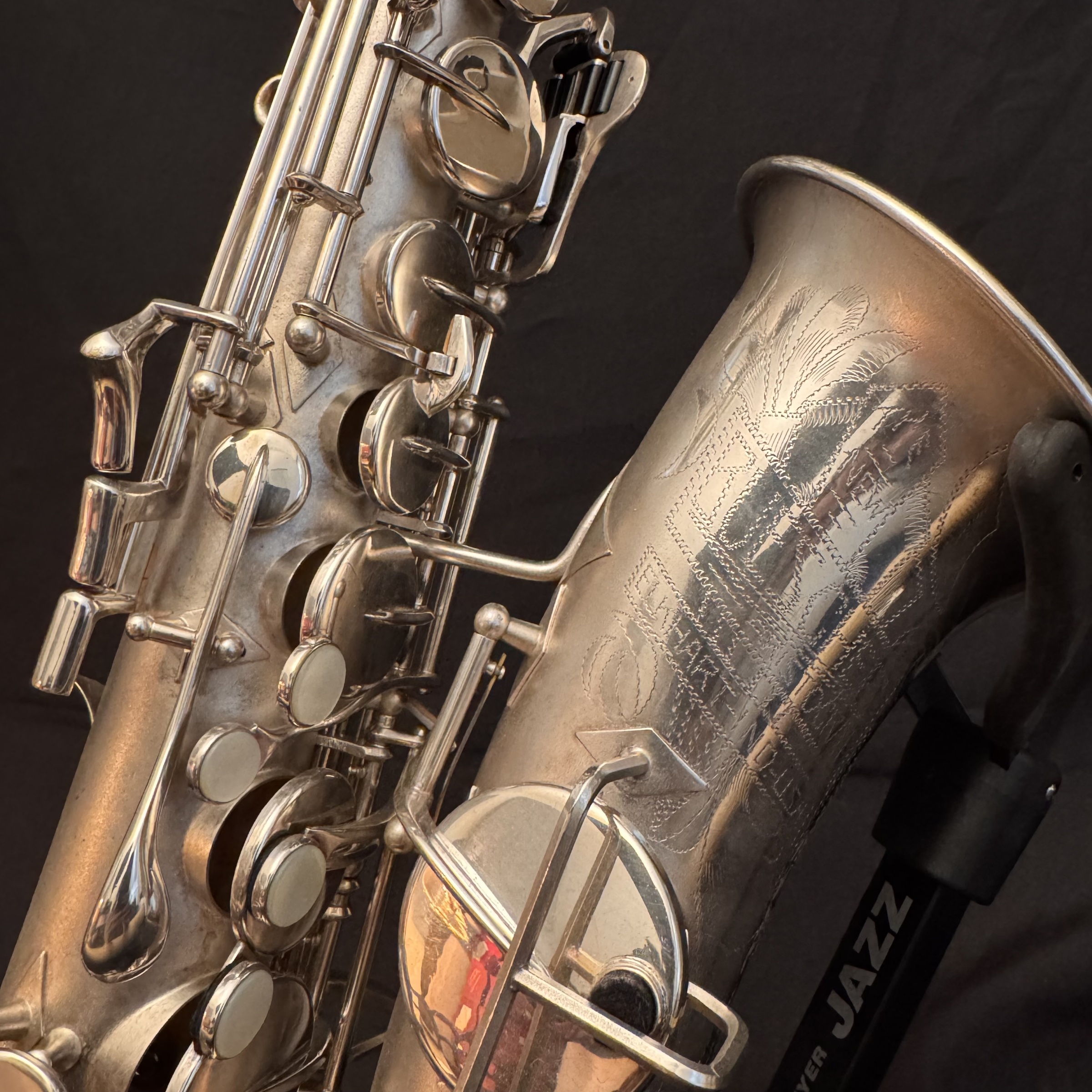 激ビンテージ Buescher Aristocrat アルトサックス 70's 激ビンテージ Buescher Aristocrat アルトサックス 70's