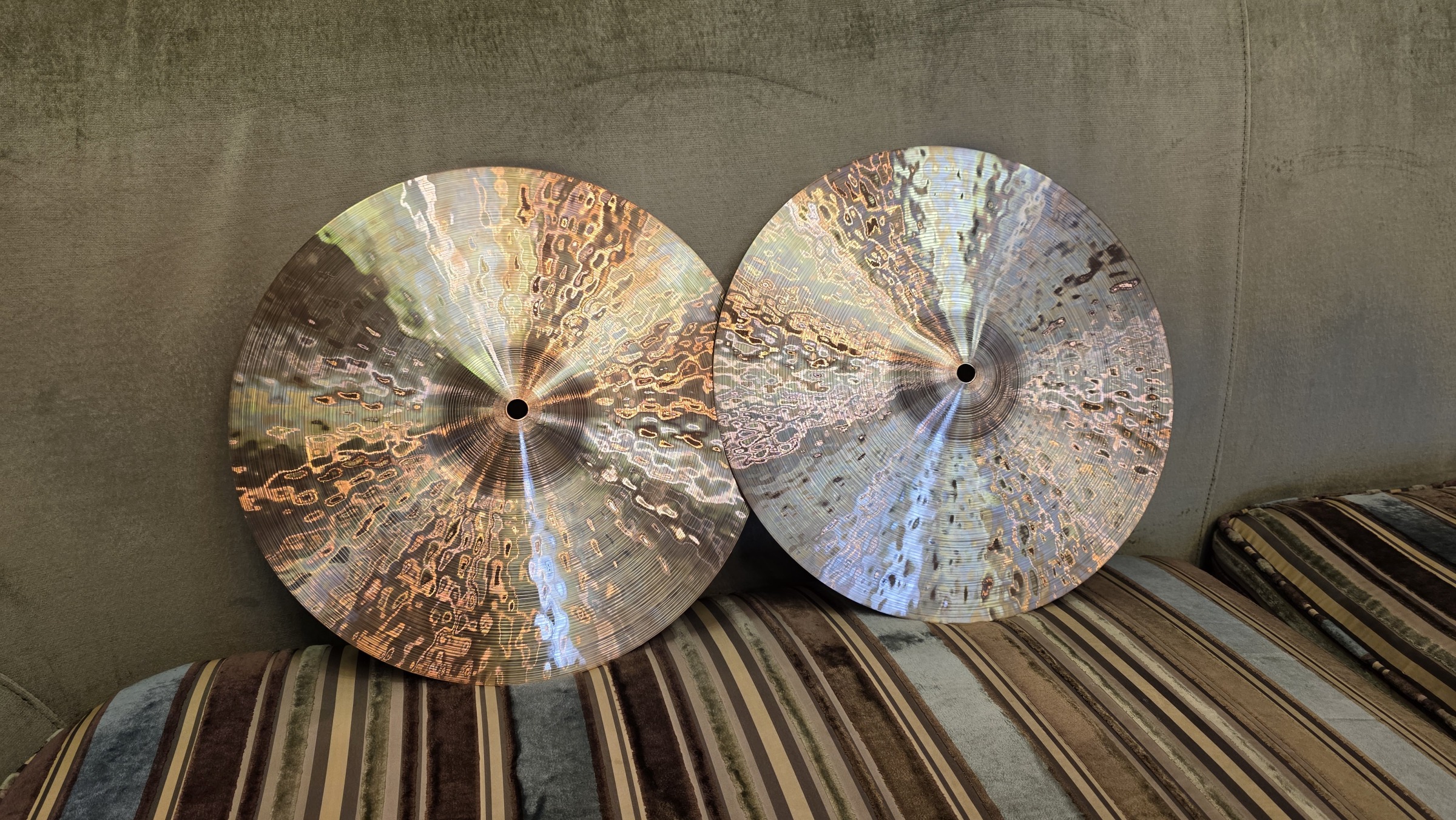 Seifried Cymbals Modified 14” Hi Hats, 758g/910g, SN# SCI202/203 (formerly Zildjian ZBT Plus Medium Hi Hat)