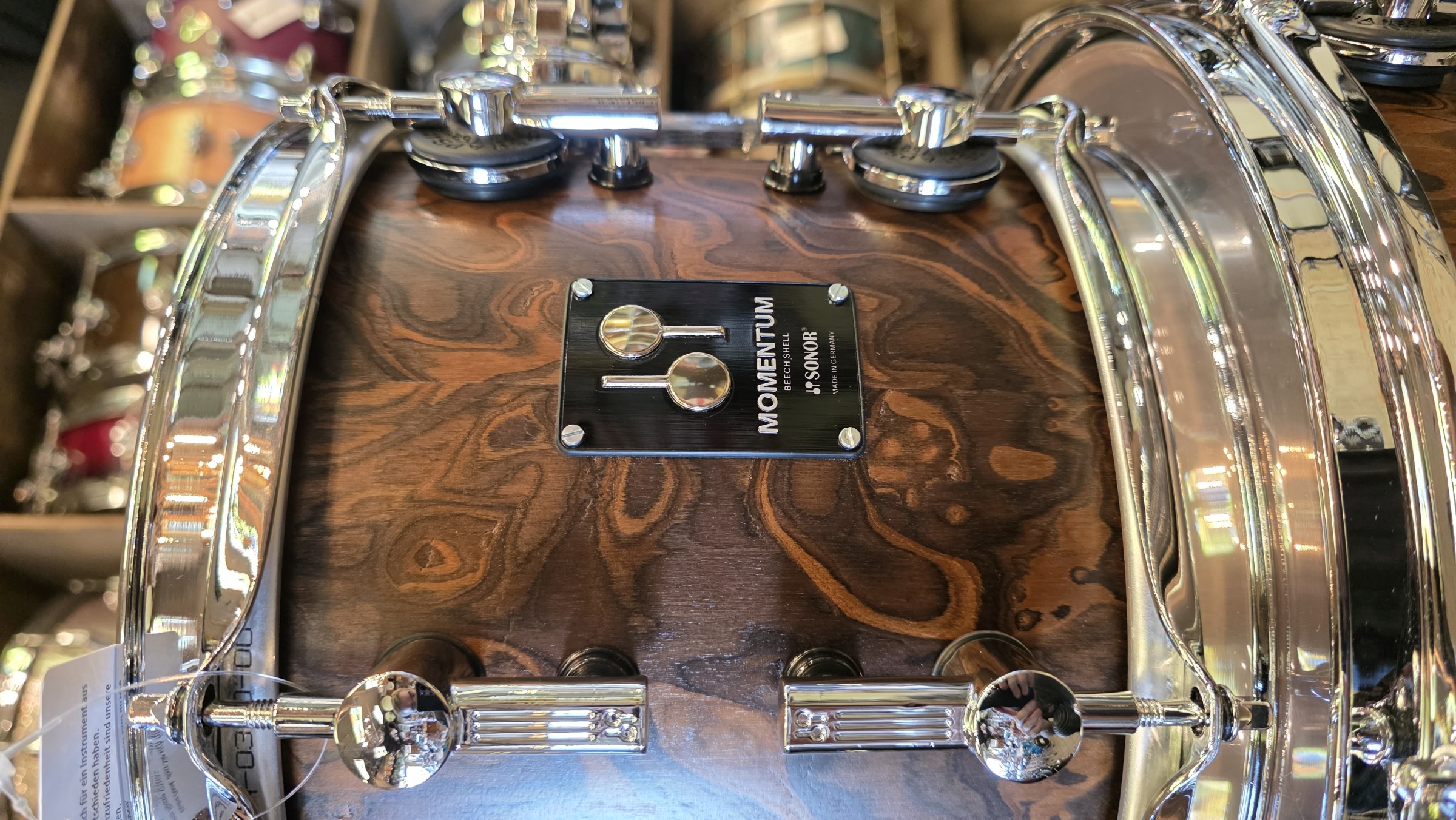 Sonor Momentum Beech 5 PC (22,10,12,14,16) kit in California Burl 