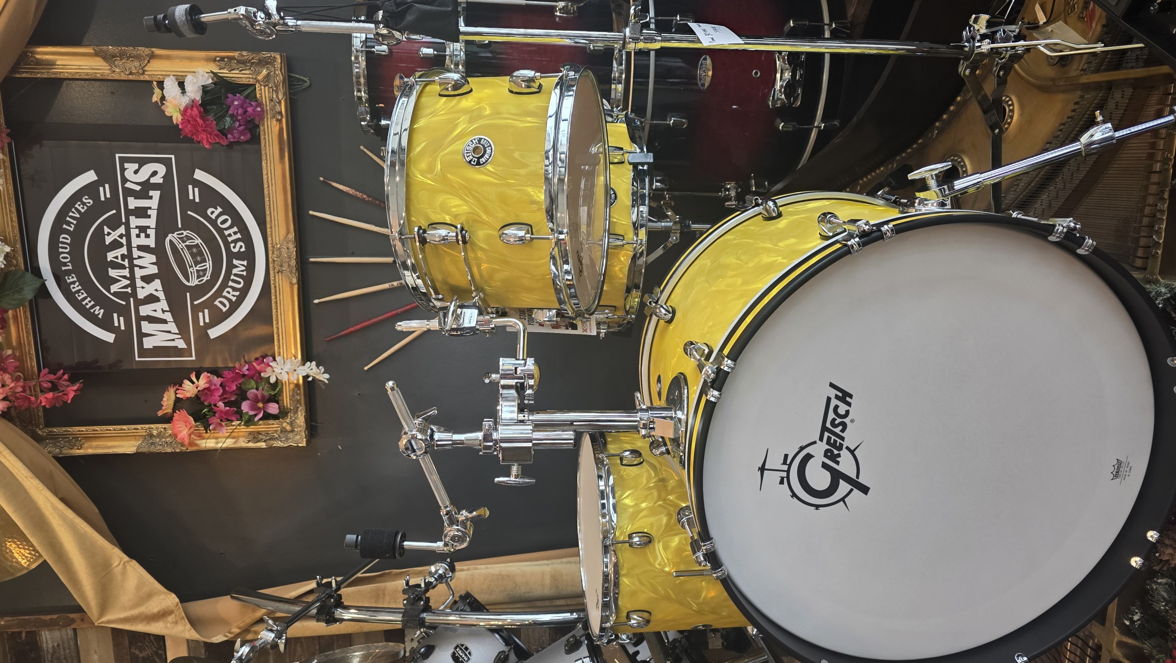 *Gretsch Drums Catalina Club 4 PC Shell Pack - Yellow Satin Flame, 12, 14, 20 + 14 Snare