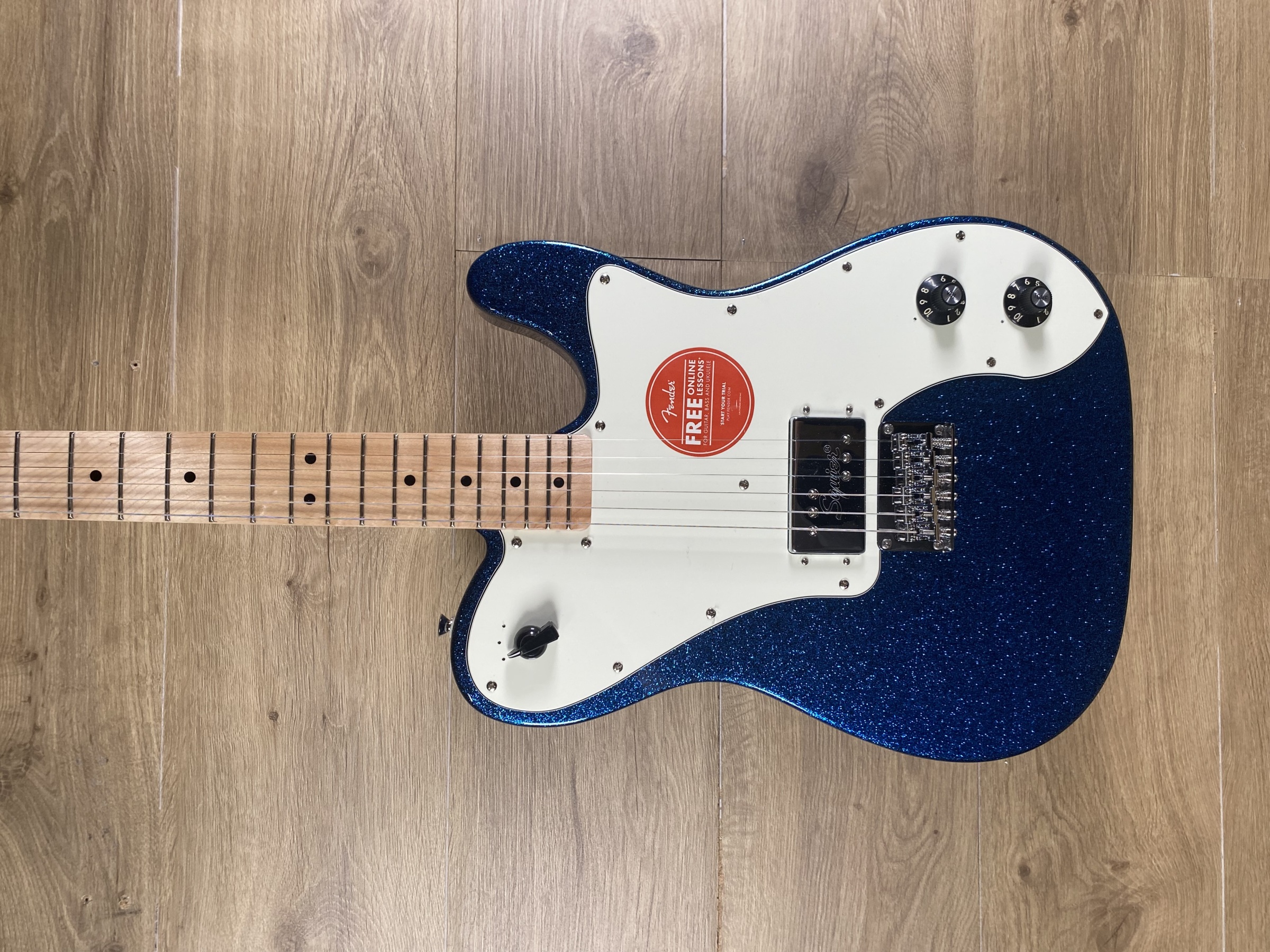 skyh様 Squier Paranormal Esquier Deluxe Telecaster, Blue Sparkle