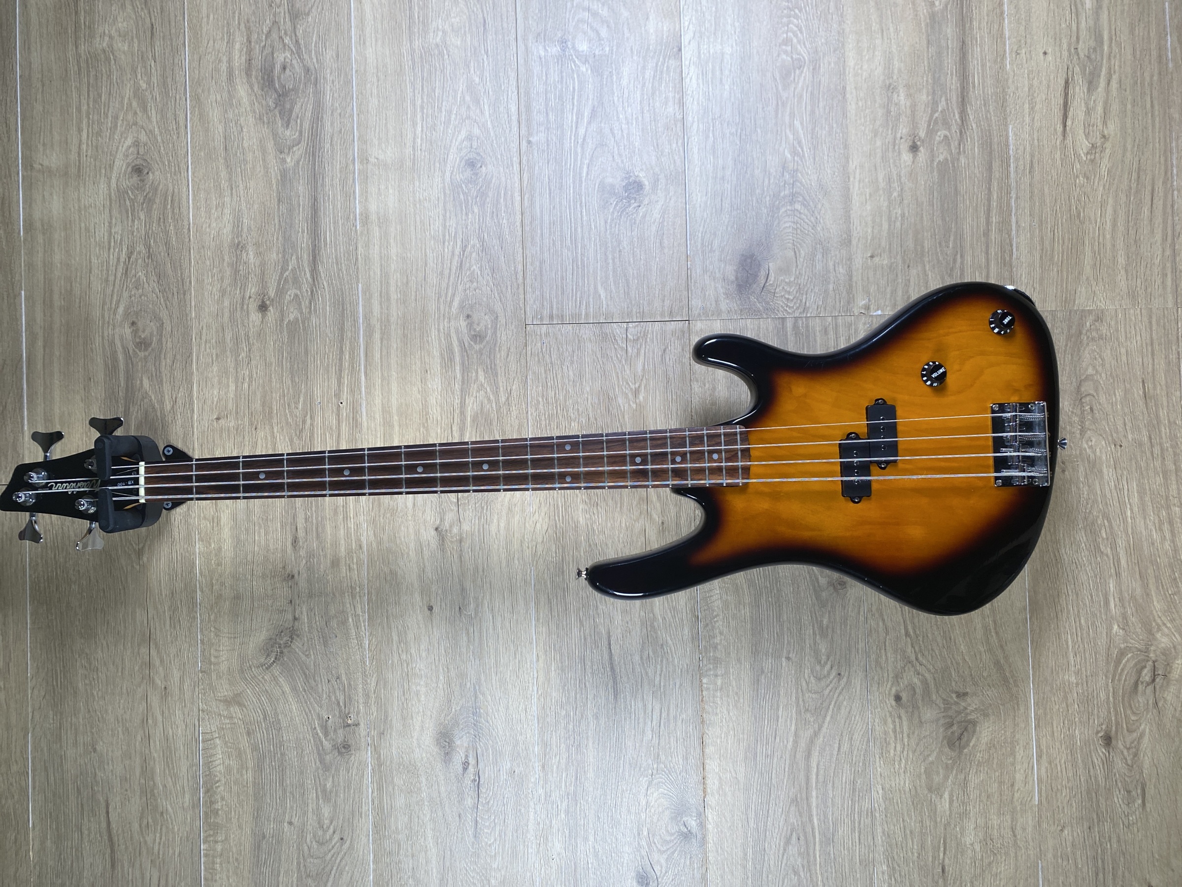WASHBURN ベースギター　XB-100 Washburn xb100 Bass Guitar