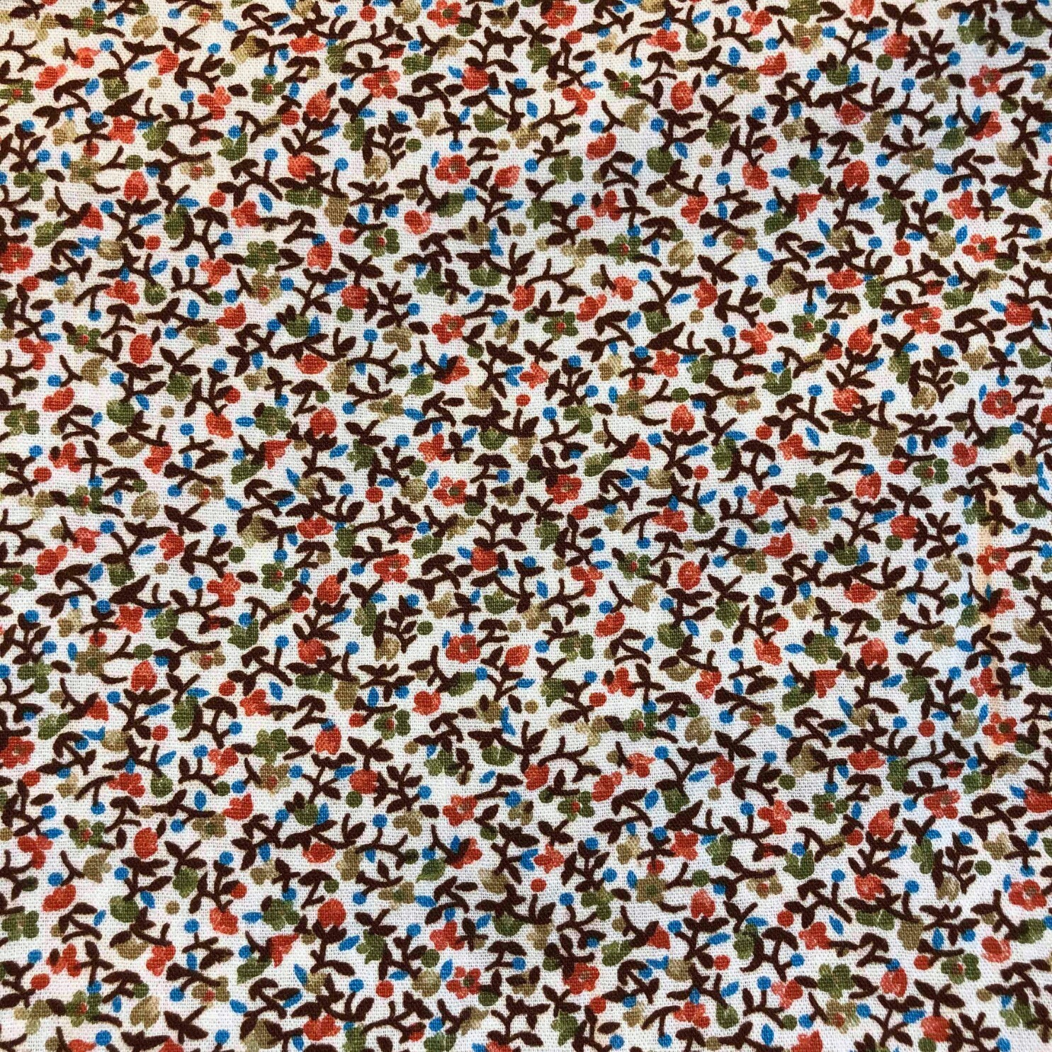 Small Vintage Floral Fabric, 100% cotton fabric, tan floral fabric, vintage fabric, OOP fabric