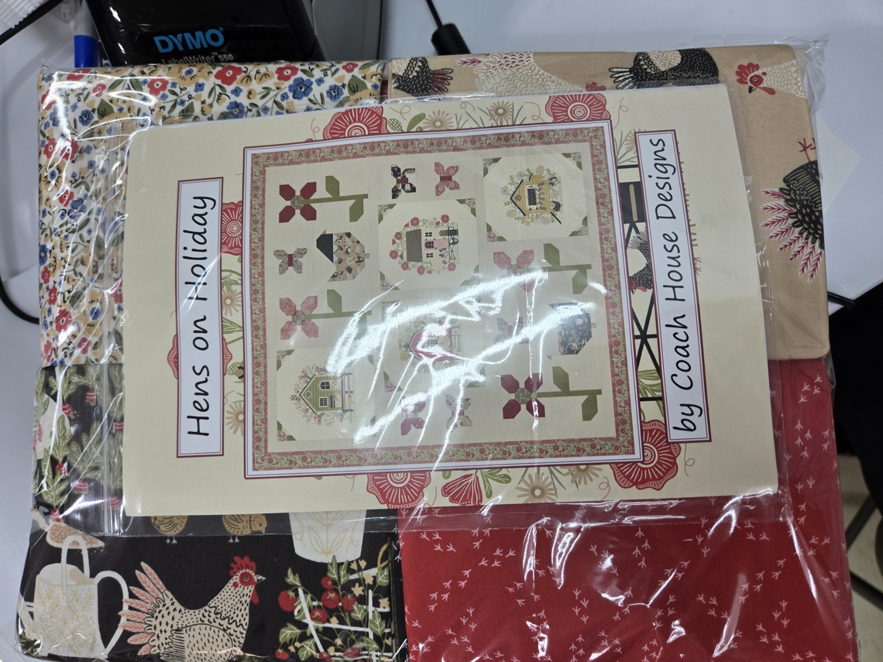 Hens on Holiday Quilt Kit, Finishes 61-1/2 x 73-1/2