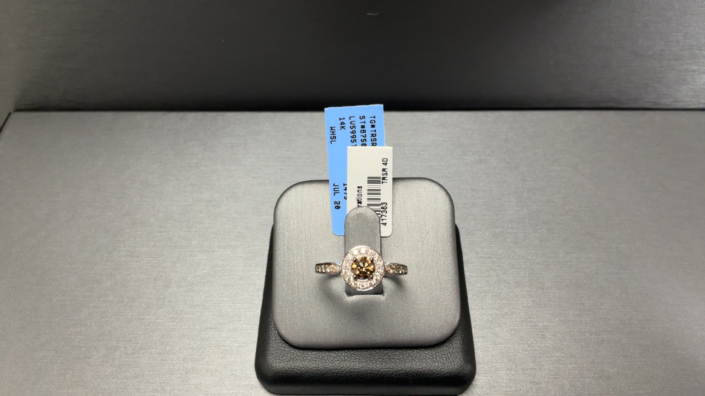 14k TT Ring w/ 3/8 Chocolate Diamond Center w/ 3/8 Chocolate Side DIamonds