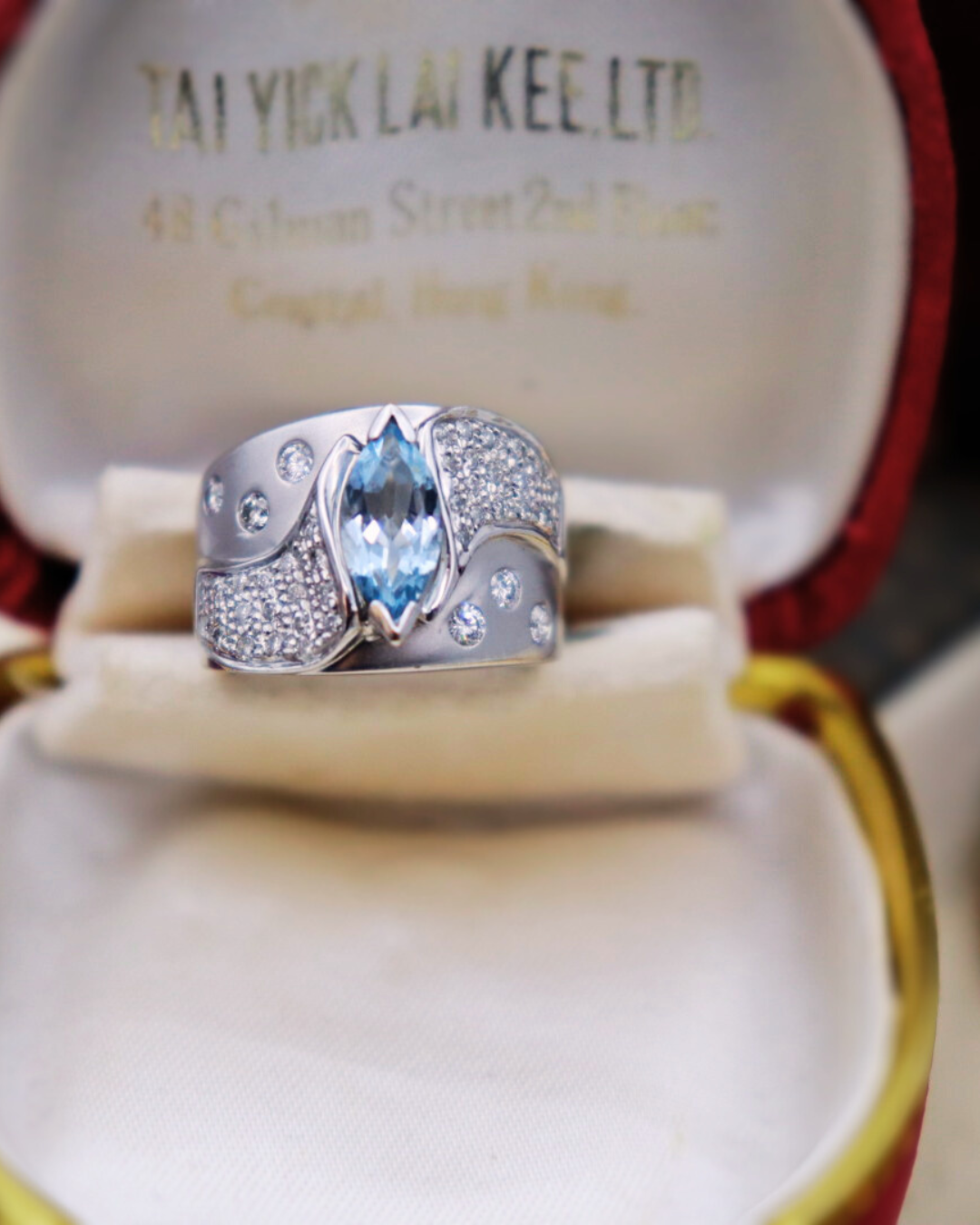 Pre-loved 14k wg Custom Marquise Aquamarine with .50cttw Pave Diamond Accents stones 