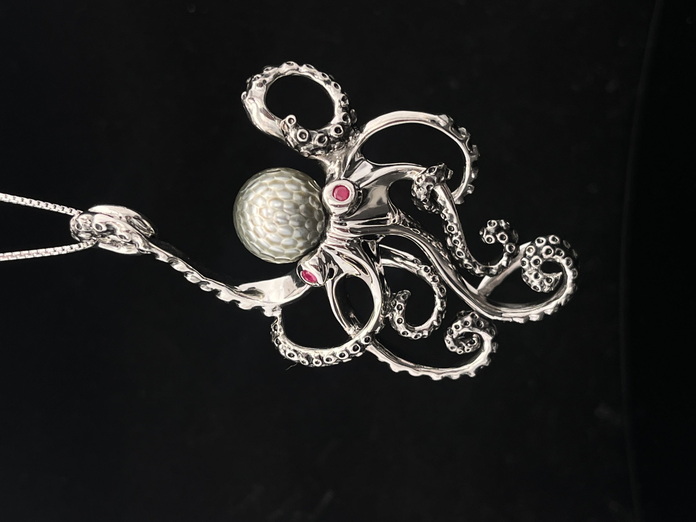 Sterling Silver Designer Octopus w/11 mm Tahitian Hand Craved Pearl with Ruby .06ct Eyes