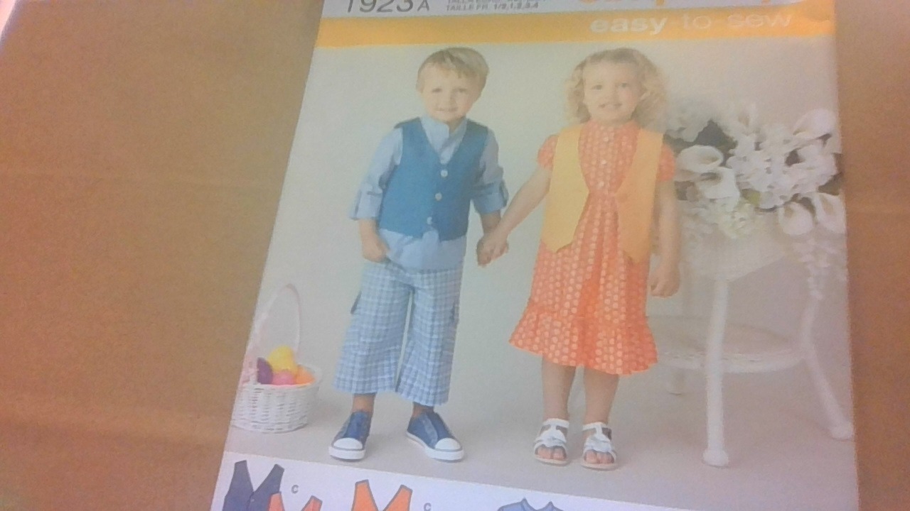Simplicity Toddlers Dress, Shirt, Vest, Shorts Sizes 1/2-4 1923A