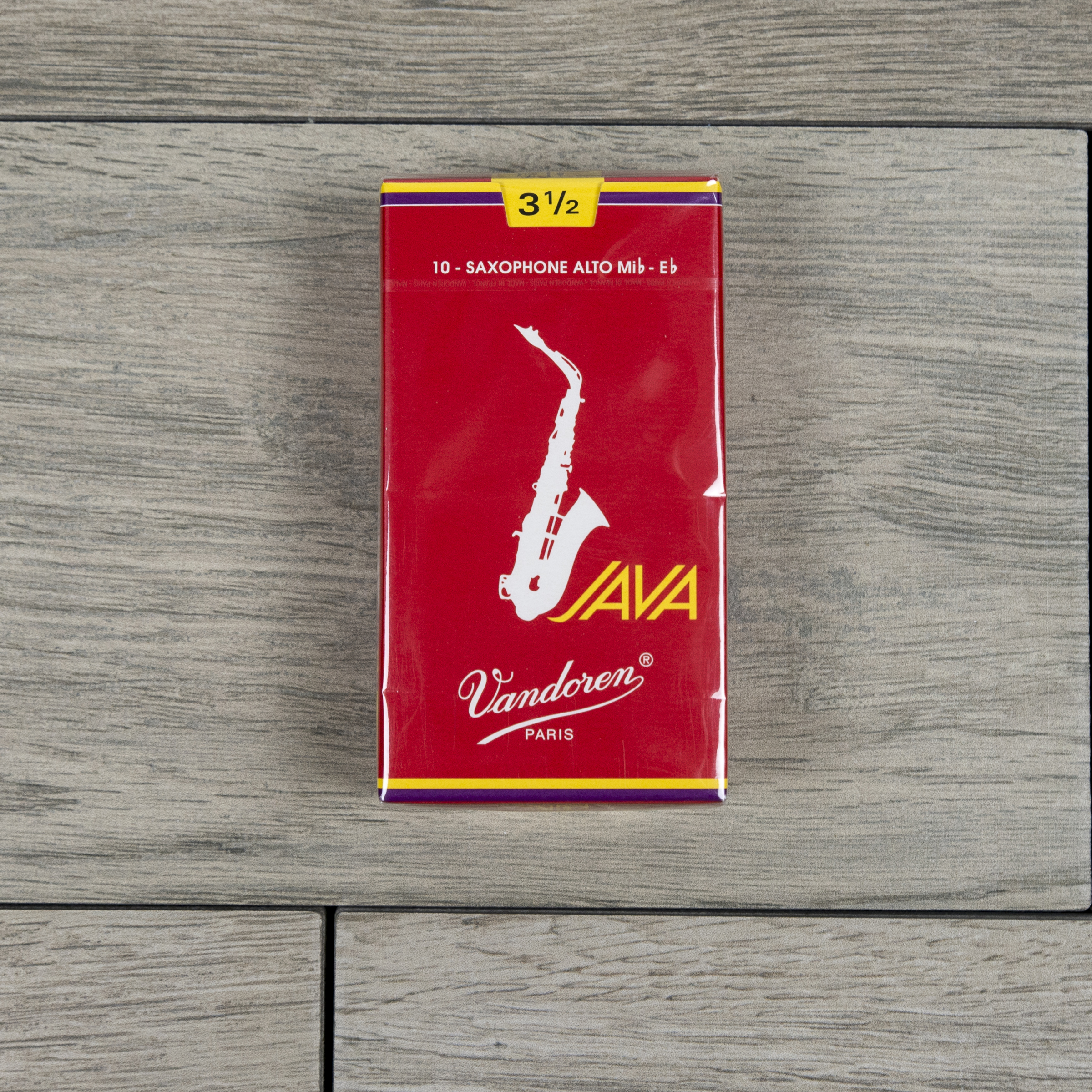 Vandoren Java Filed Red Cut Alto Sax Reeds Strength 3.5 (Box of 10)