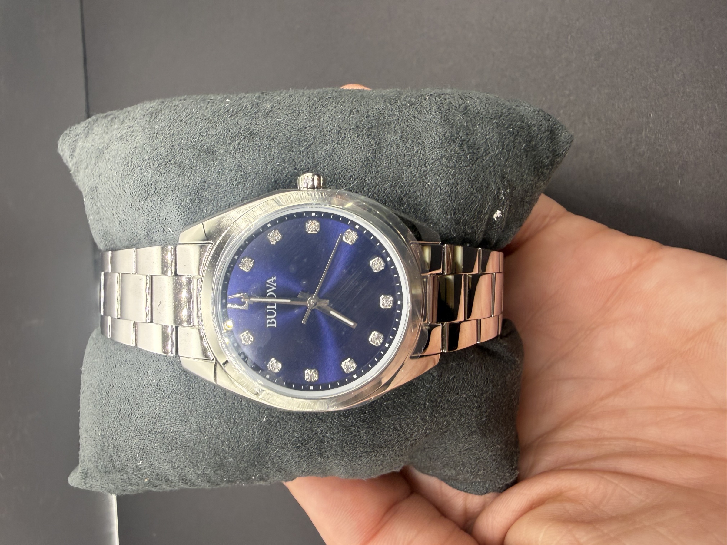 Bulova Ladie's Classic Surveyor St Steel band navy blue face w diamond markers