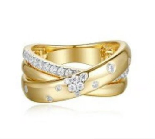 14KY. Ring With Diamond 14KY 5.452 gm RD-(2-6.5) 25 0.338 ct RD-(6.5-8) 2 0.050 ct