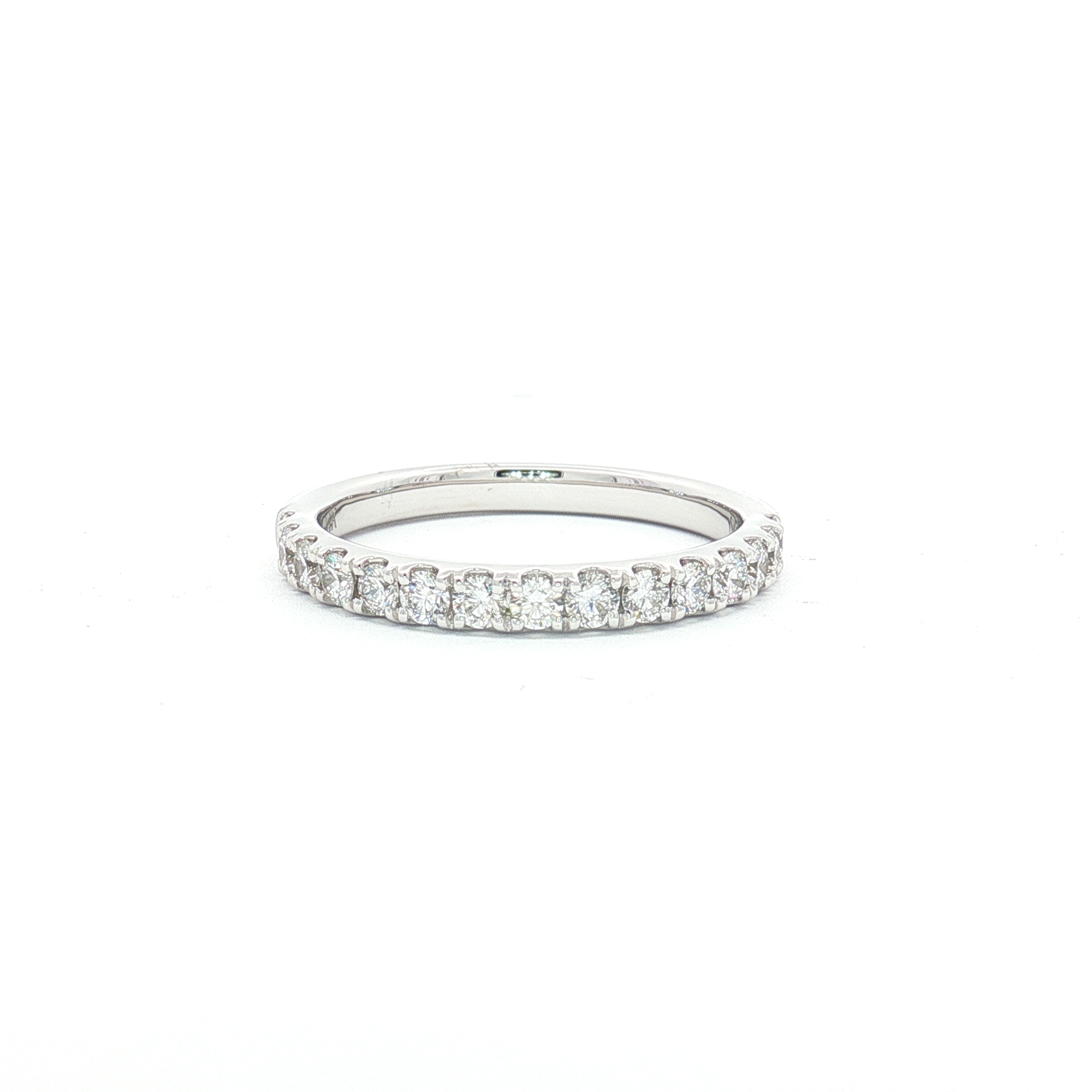 14K White Gold Wedding Band With 0.53ct Round-Cut Natural Diamonds, Size 6.5