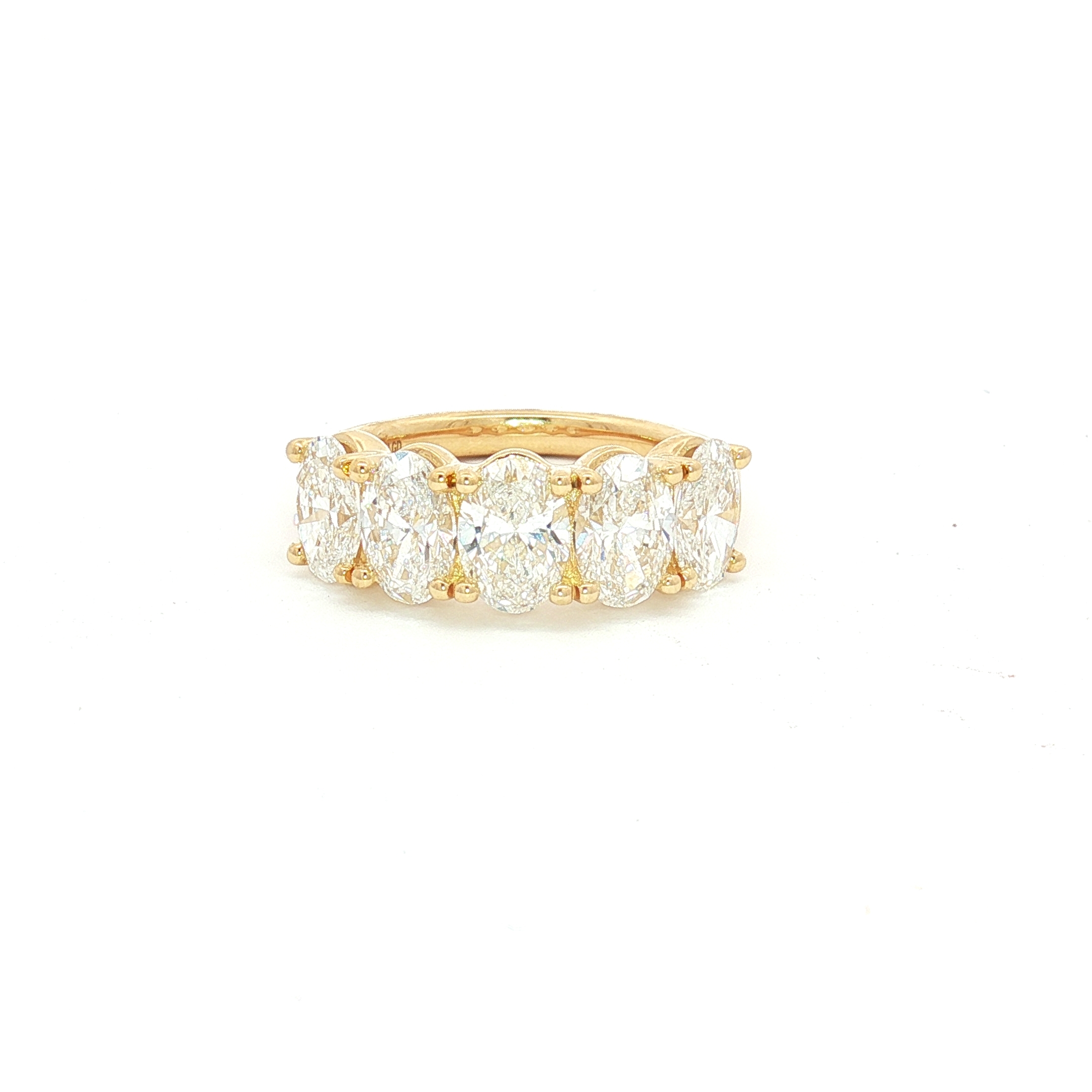14K YELLOW GOLD WEDDING BAND WITH 3.50 CT LAB-GROWN DIAMOND OVAL CUT, SIZE 7