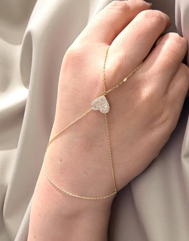 14K Yellow Gold Clone Bracelet With a CZ Heart, 6.5 to 7.5 (Adjustable)