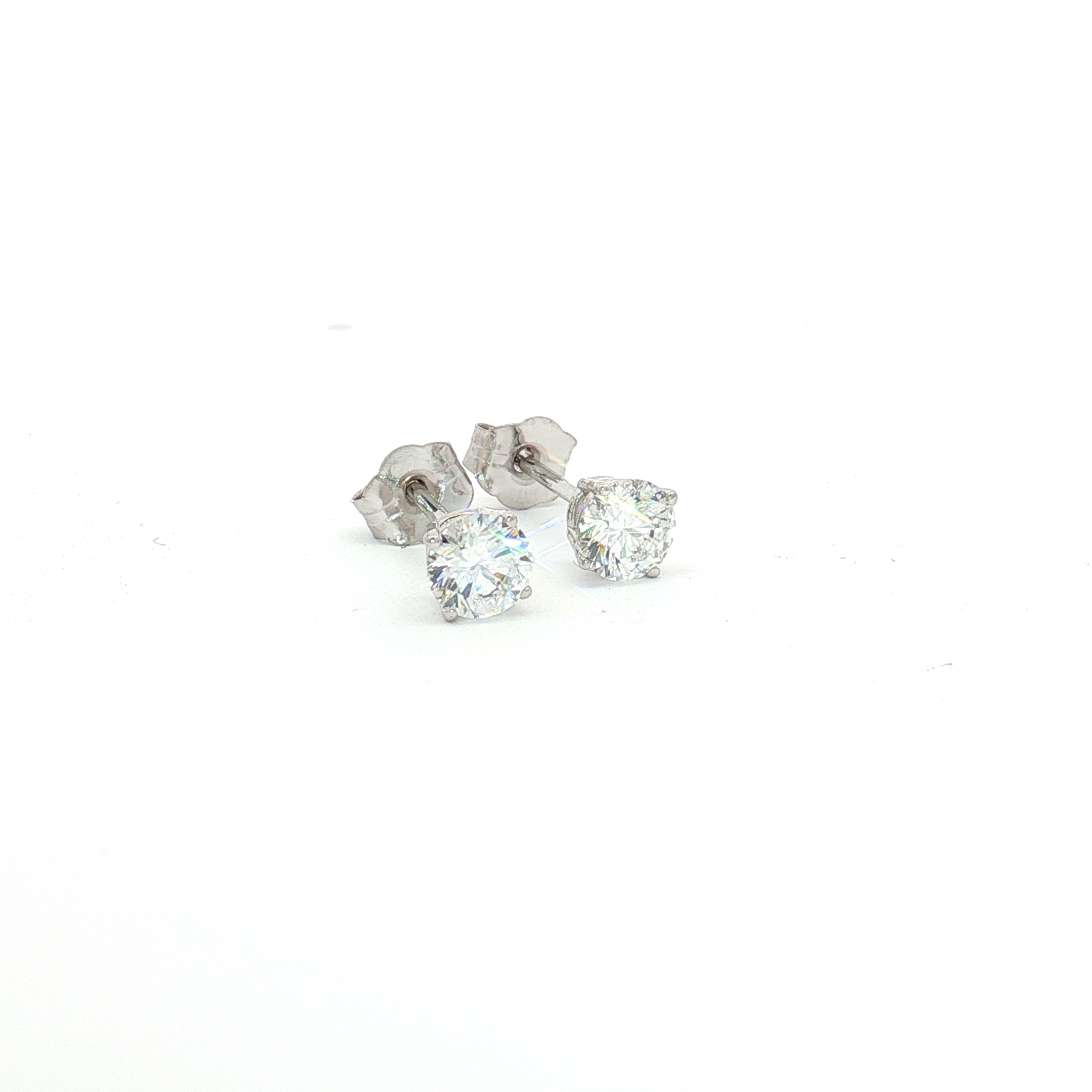 14k White Gold 0.51ct Lab-Grown Diamond Studs, ( Size 4mm )