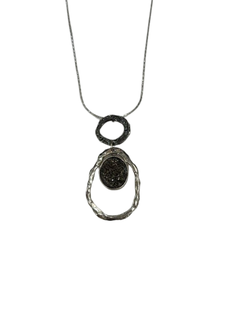17 1/2 Sterling Silver Oxidized black drusy pendant/necklace made by Ithil Metal Works 