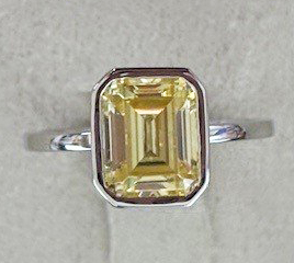 Sterling Silver Platinum 2.62cttw Emerald Cut Canary Lassaire simulated diamond ring size 7 by Lafonn
