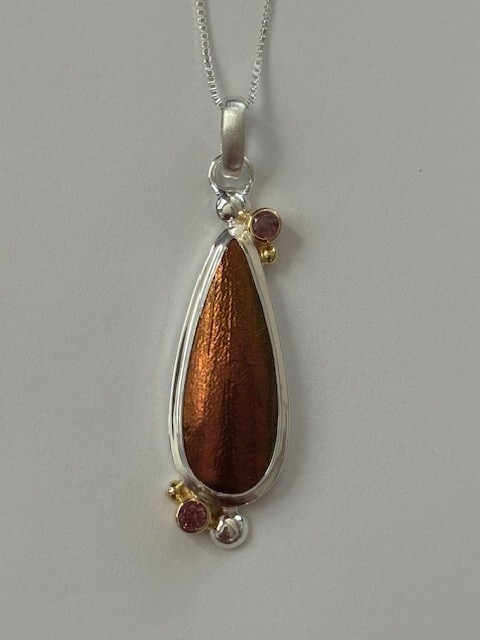 SS 22K gold Vermeil jewel Beetle Wing on Back MOP & Rhod Garnet Pendant