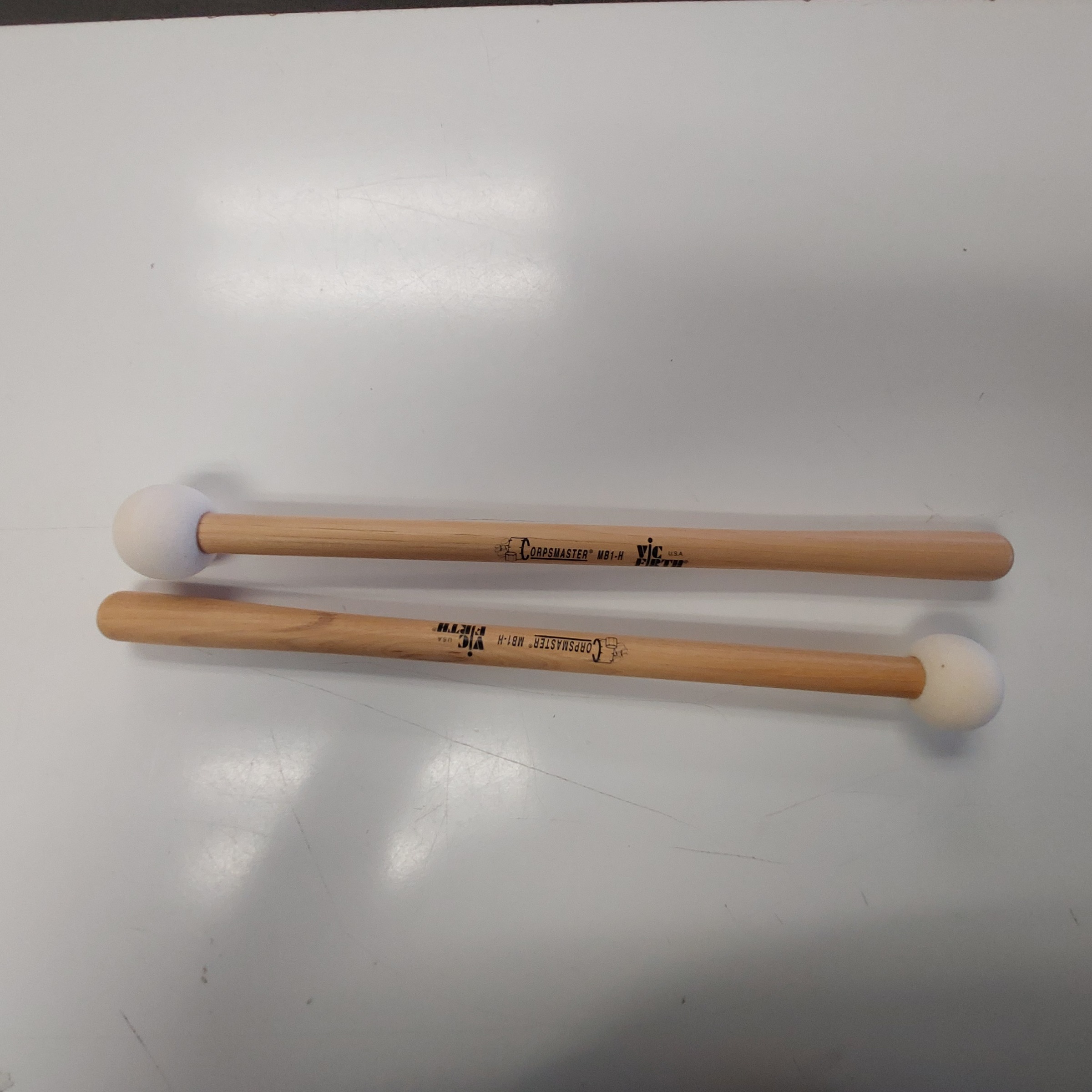 Vic Firth MB1H Corpsmaster 18-22 Bass Drum Hard/XSmall Mallets 18-22 