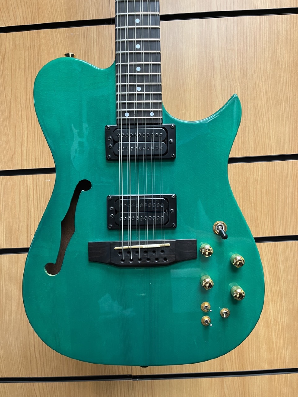 Carvin Custom Shop 12-String Thinline T-Style – Semi-Hollow w/ Gold Hardware