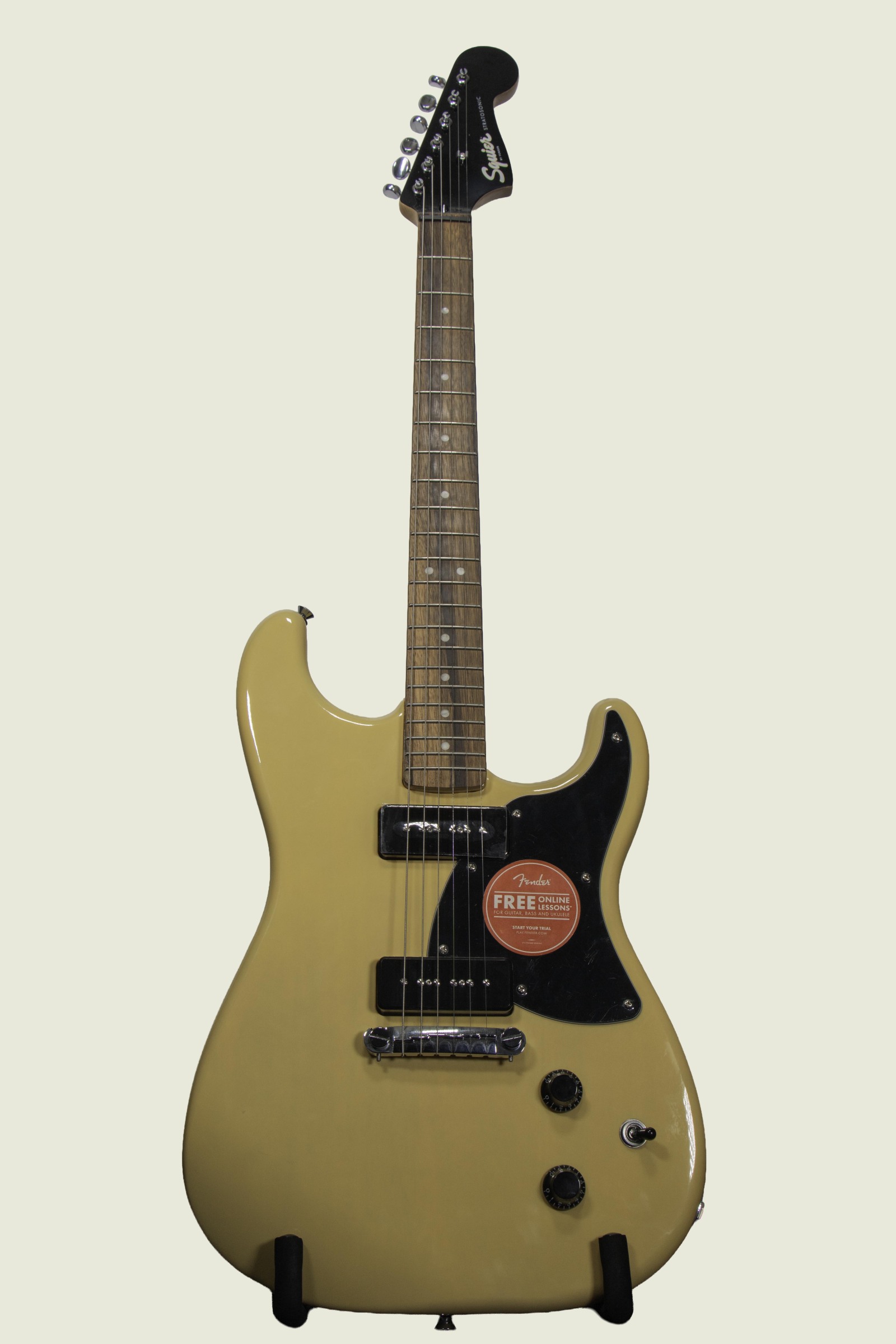 Fender 0377035507 Paranormal Strat-O-Sonic, Laurel Fingerboard, Black Pickguard, Vintage Blonde