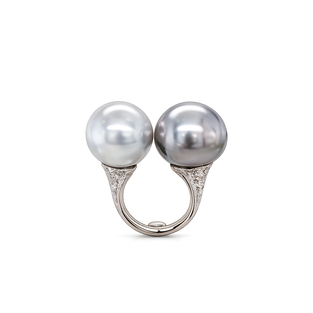 17.25mm Silver/Blue Tahitian Pearl & 15.75mm White South Sea Pearl on 18kt White Gold Ring