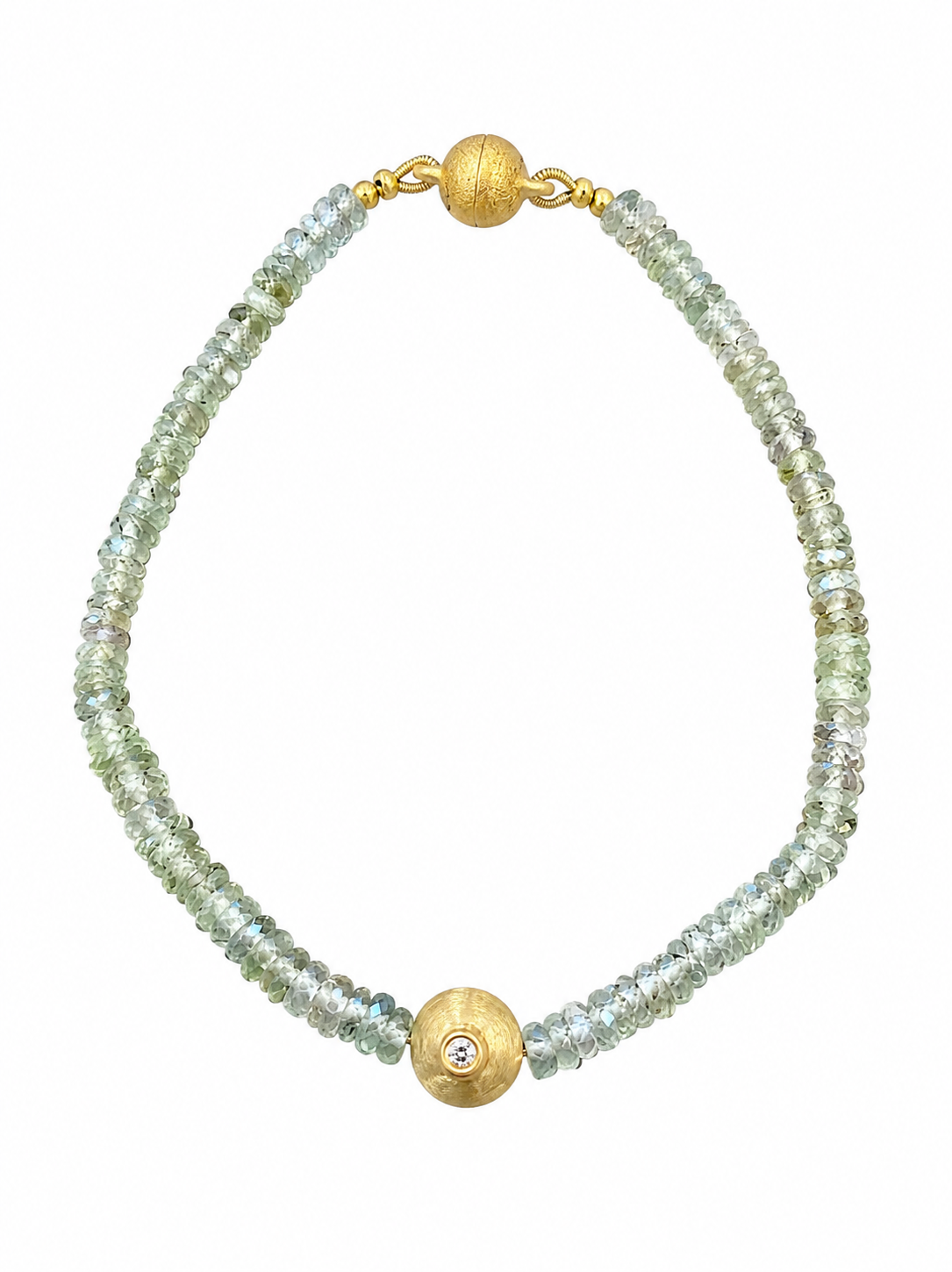 Green MT Sapphire with YG w/Diamond ball and 18kt YG magnet clasp bracelet 6.5