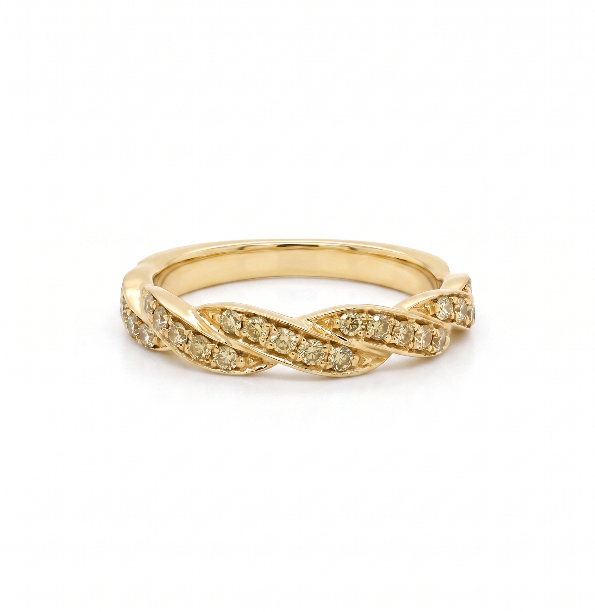 3.80 Grams 18K Yellow Gold Diamond Band With Approximately 0.60ct Yellow Diamonds (Color Treated)