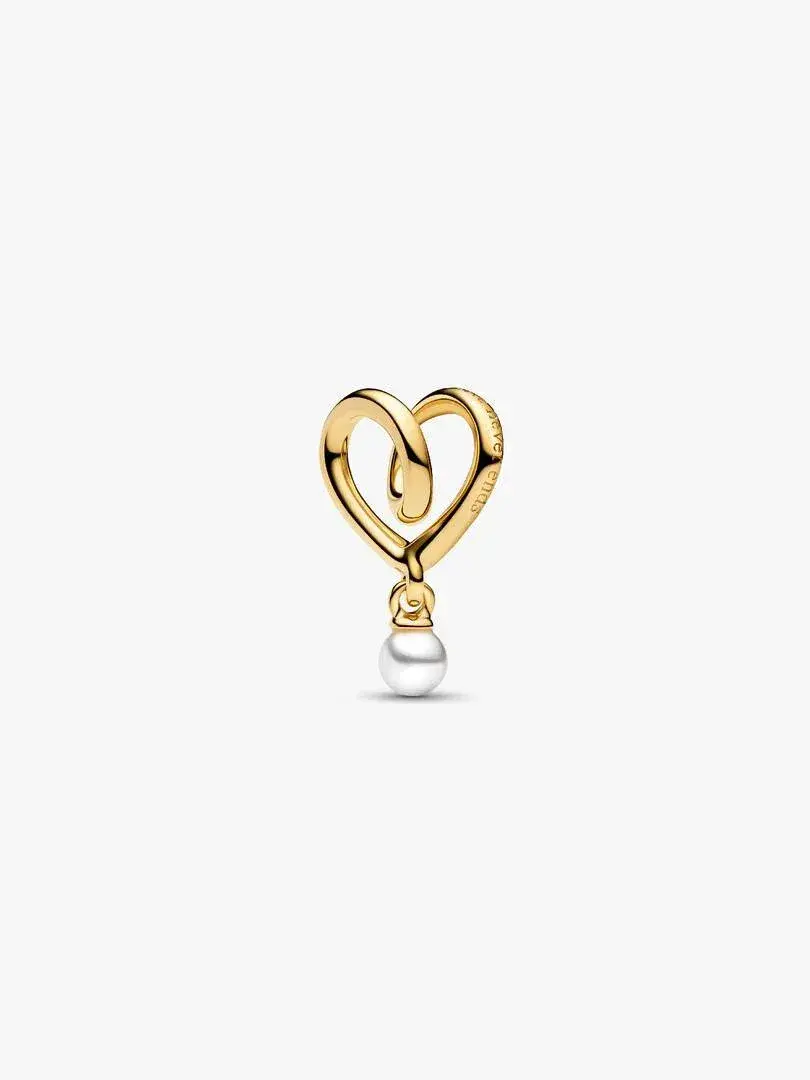 Wrapped Heart Pandora Charm #764138C01
