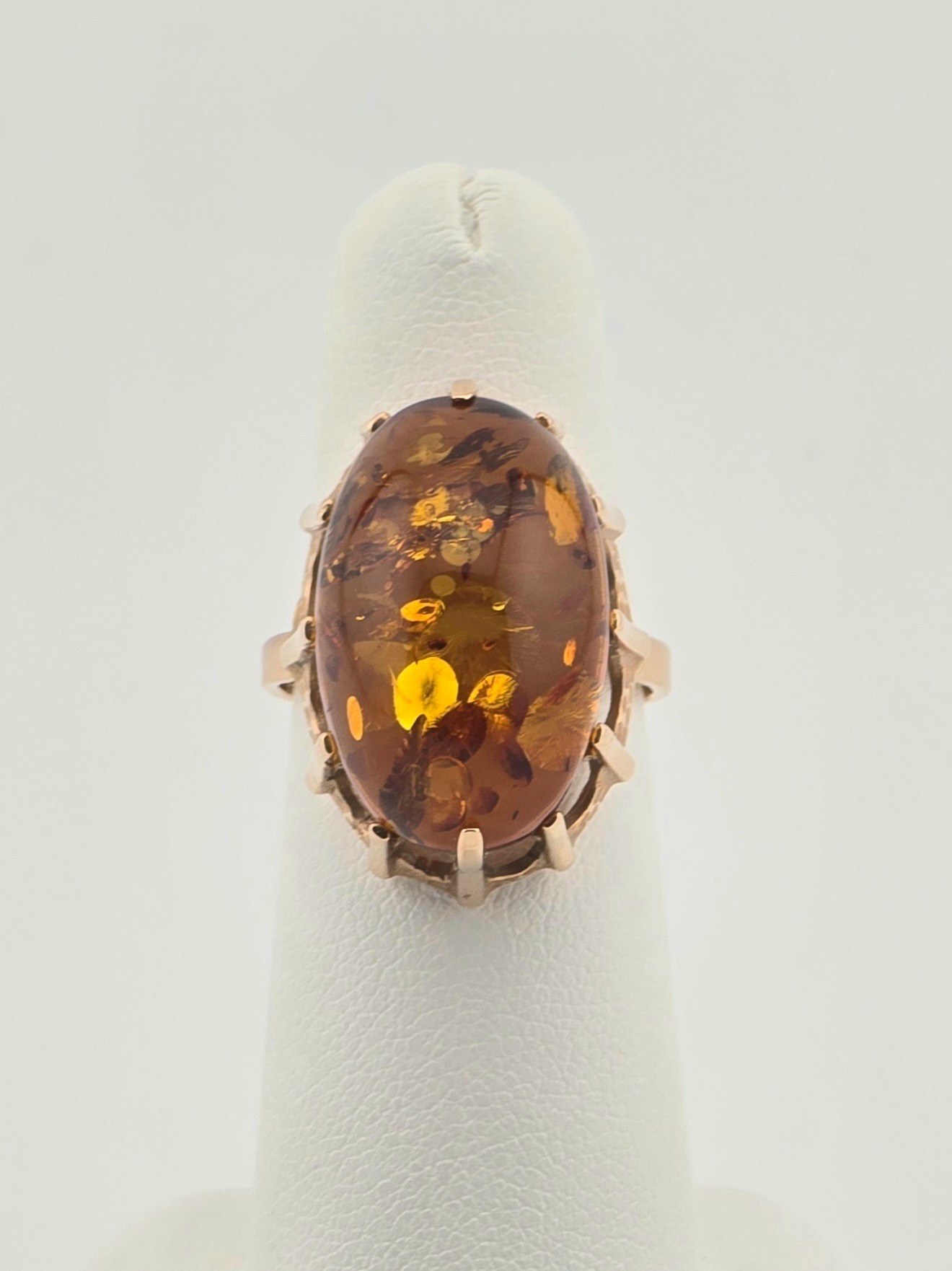 VINTAGE 14KR AMBER RING SIZE 6