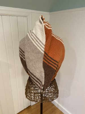 Tilted Shadows Cowl in Highland Duo